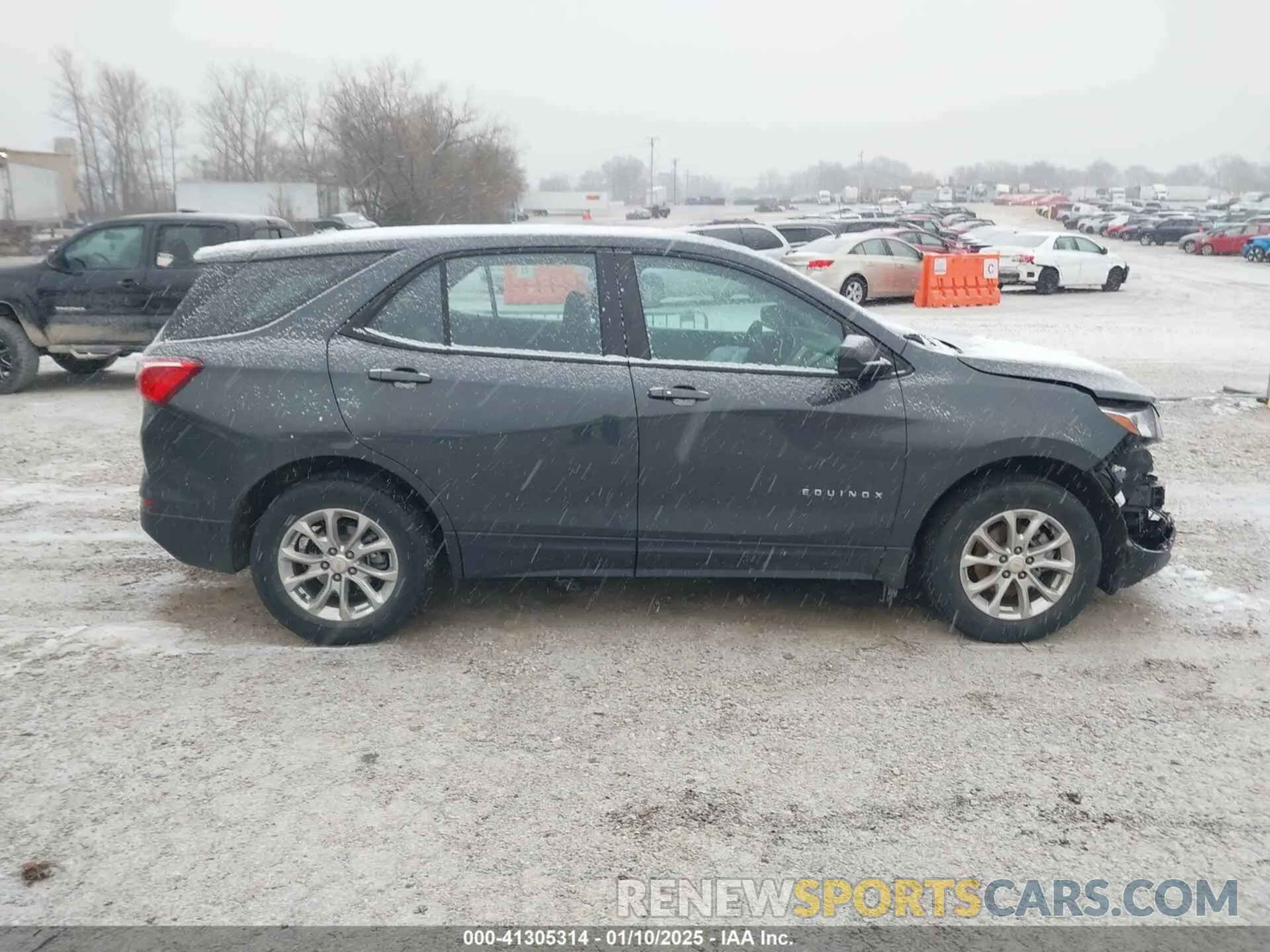 14 Photograph of a damaged car 2GNAXSEV5M6119702 CHEVROLET EQUINOX 2021