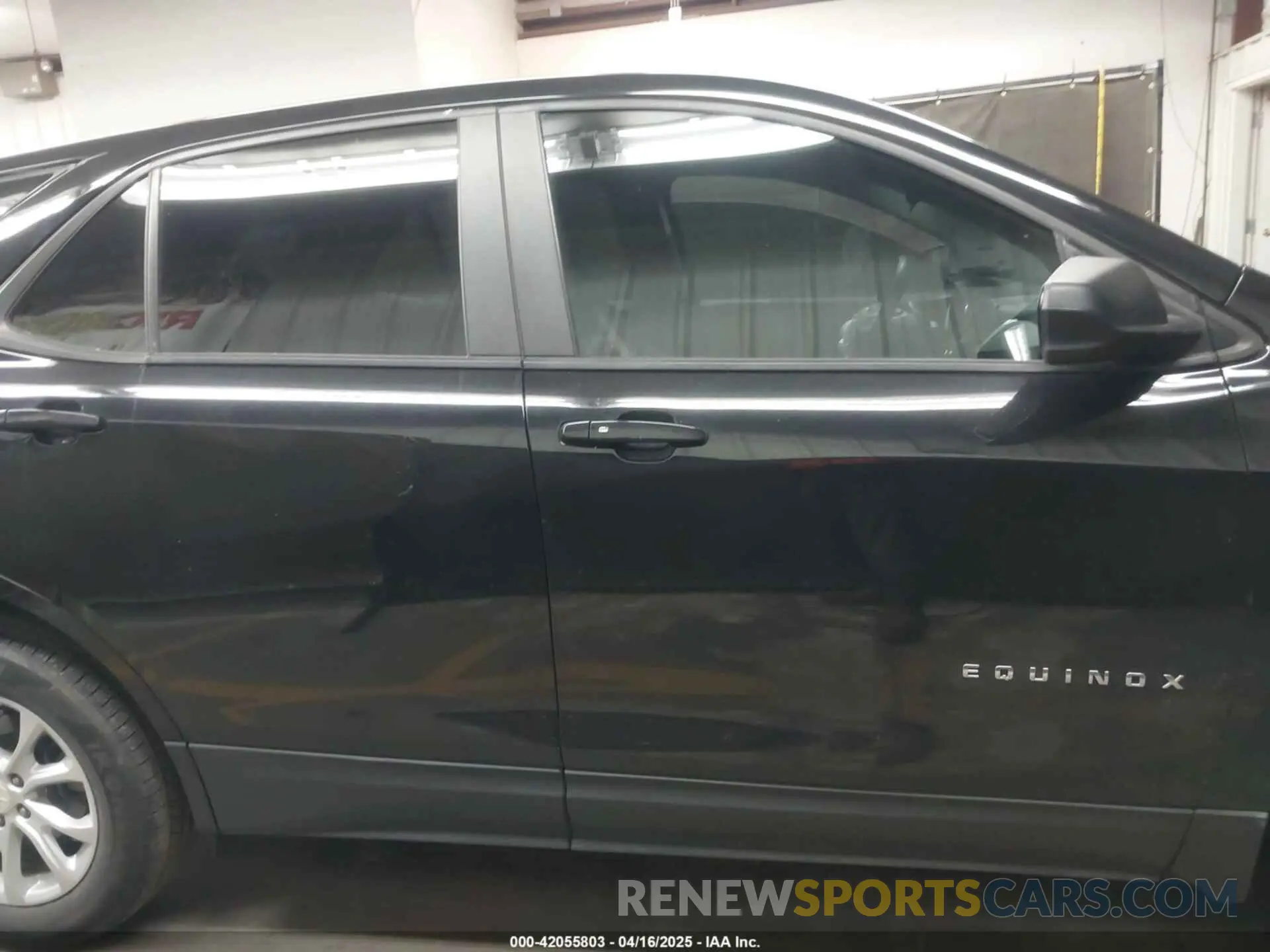 13 Photograph of a damaged car 2GNAXSEV9M6131688 CHEVROLET EQUINOX 2021