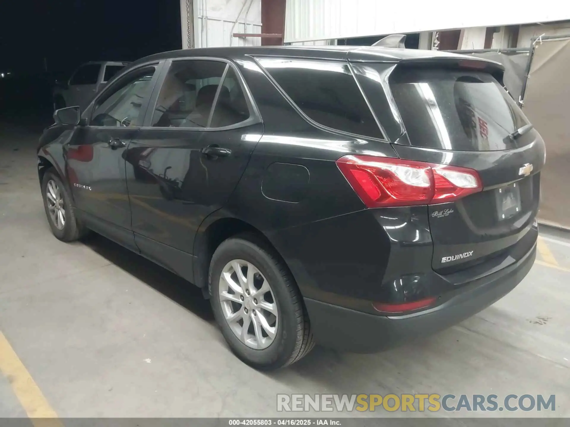 3 Photograph of a damaged car 2GNAXSEV9M6131688 CHEVROLET EQUINOX 2021