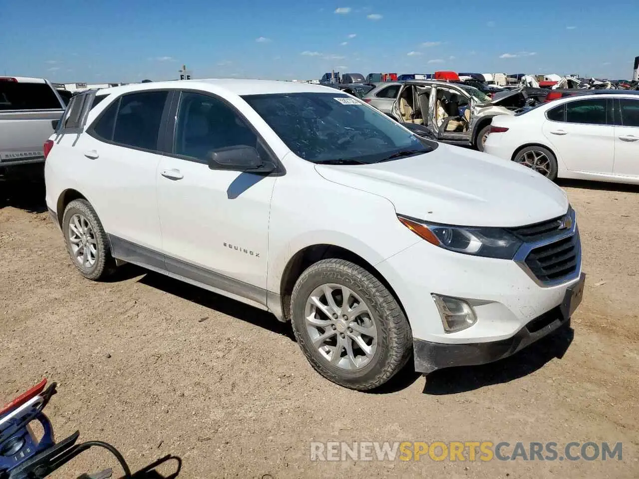4 Photograph of a damaged car 2GNAXSEV9M6155411 CHEVROLET EQUINOX 2021