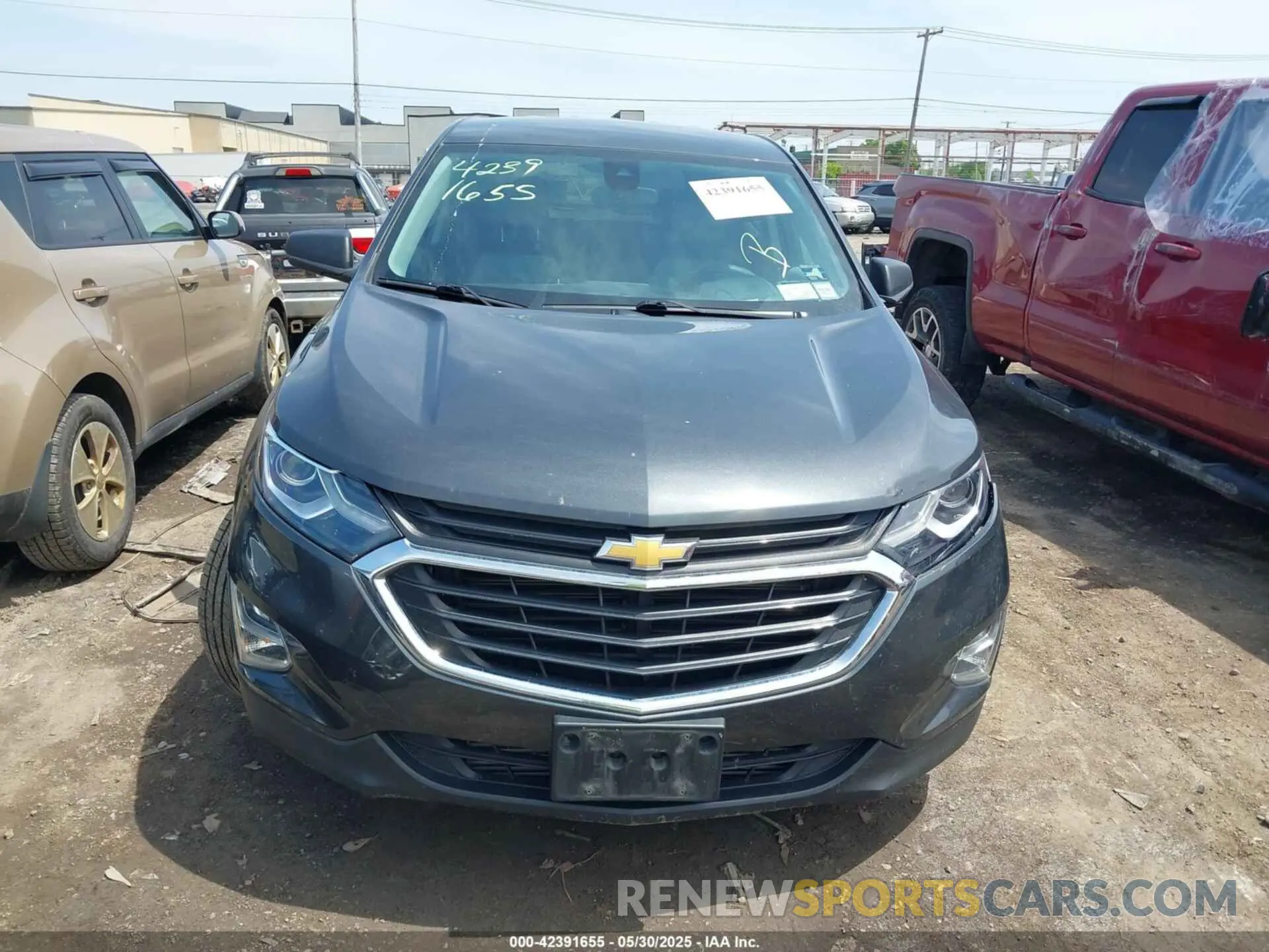 11 Photograph of a damaged car 2GNAXSEVXM6159290 CHEVROLET EQUINOX 2021