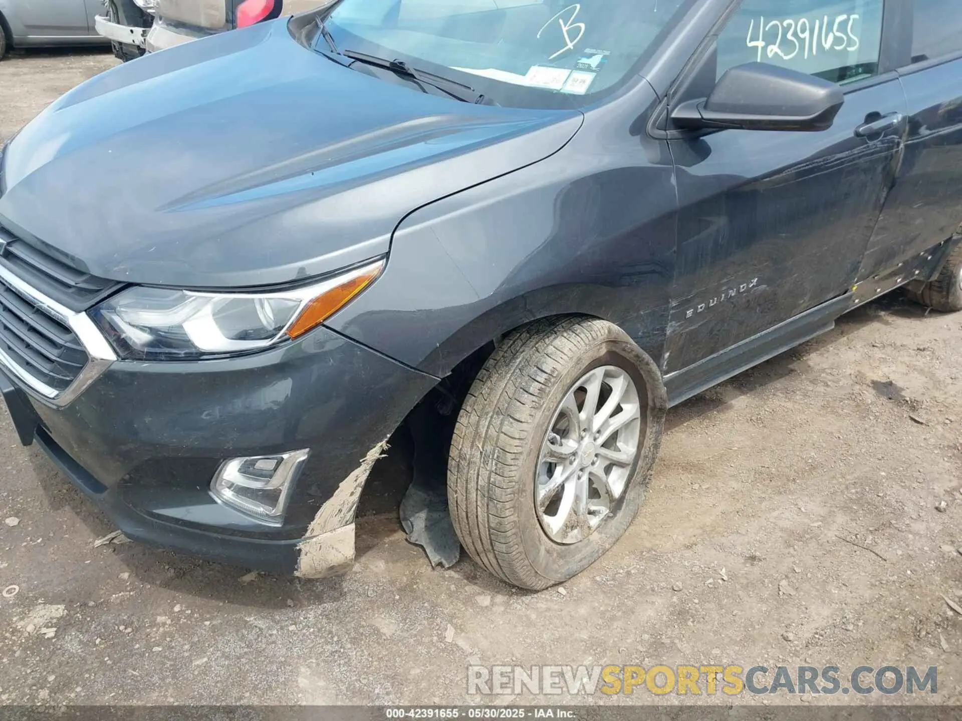 6 Photograph of a damaged car 2GNAXSEVXM6159290 CHEVROLET EQUINOX 2021