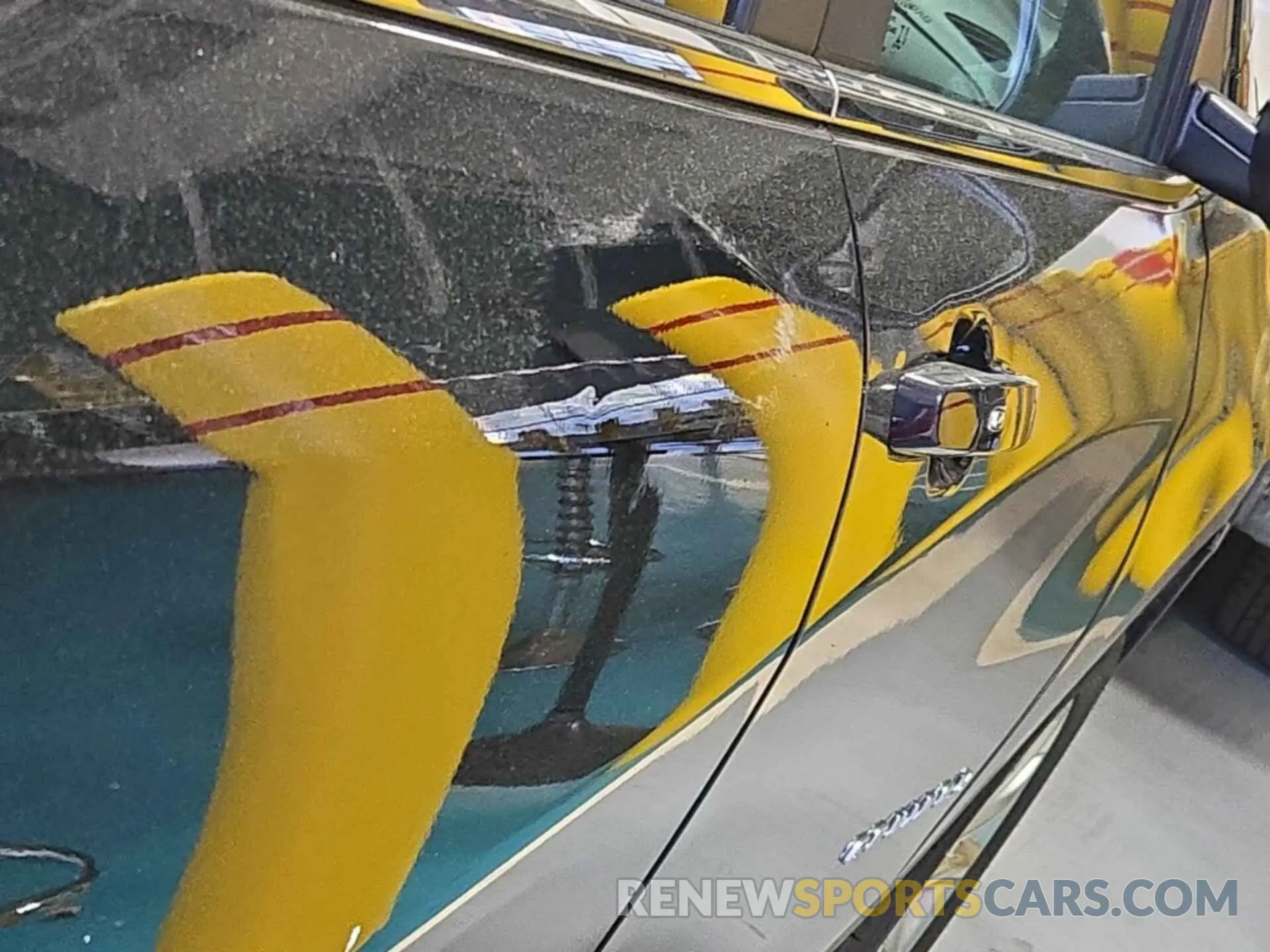 4 Photograph of a damaged car 2GNAXTEV0M6162057 CHEVROLET EQUINOX 2021