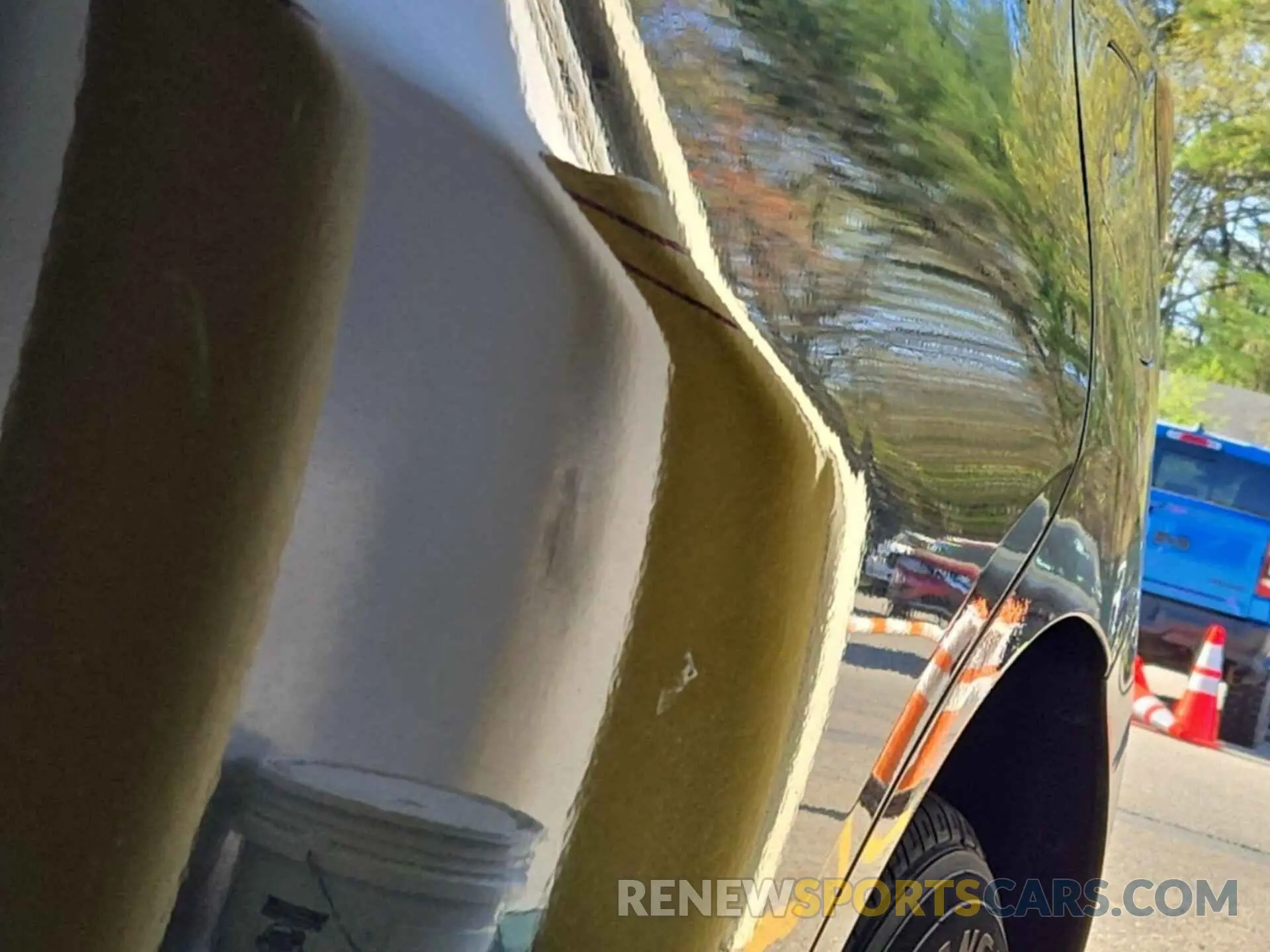 41 Photograph of a damaged car 2GNAXTEV0M6162057 CHEVROLET EQUINOX 2021