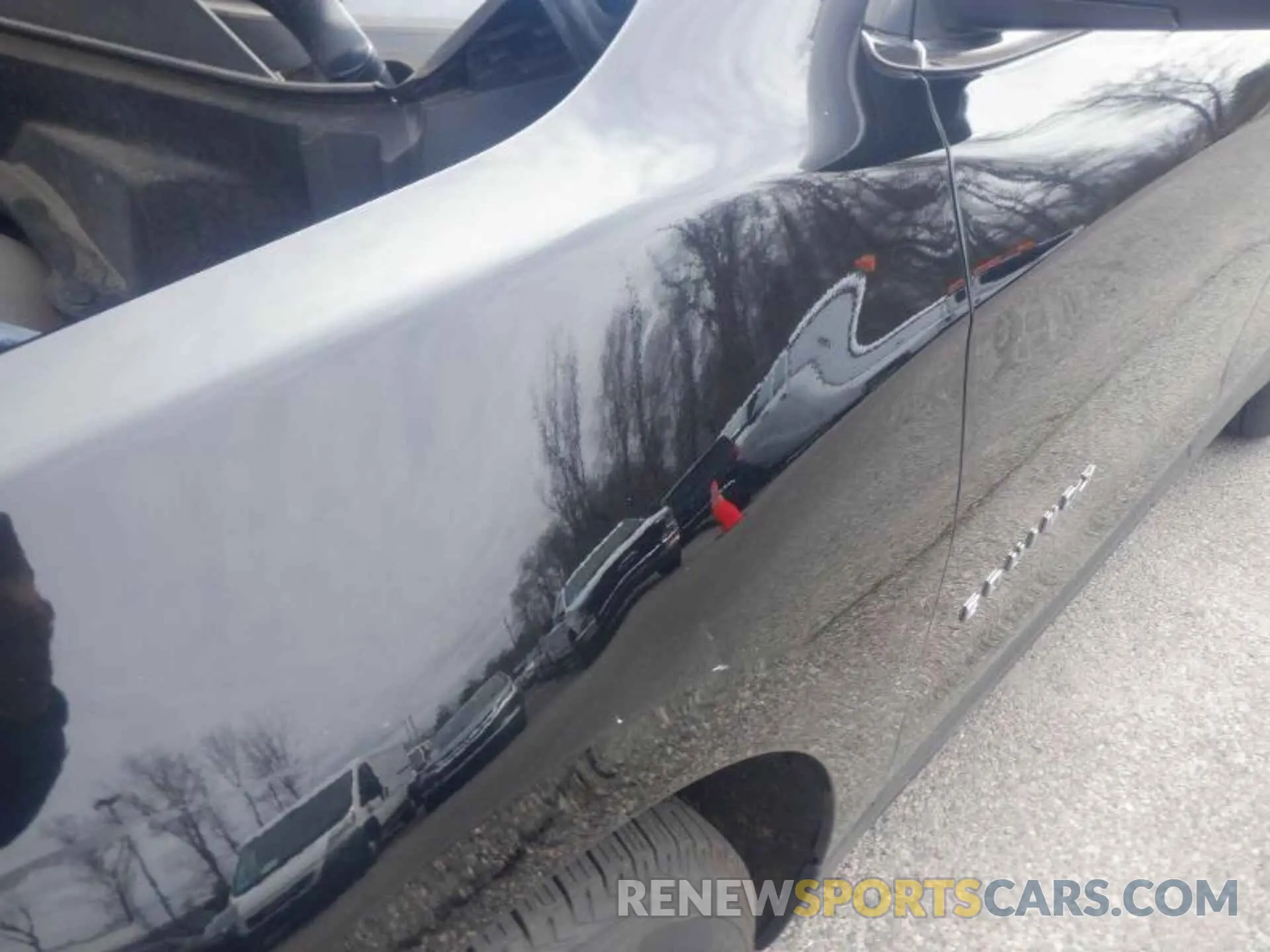 5 Photograph of a damaged car 2GNAXTEV1M6108251 CHEVROLET EQUINOX 2021