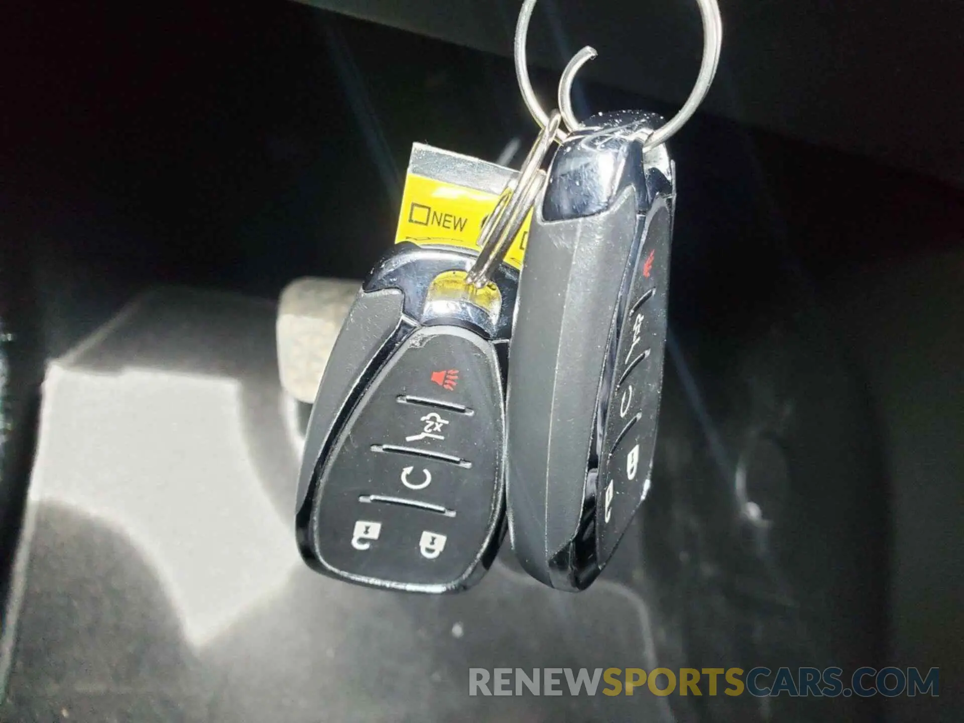 22 Photograph of a damaged car 2GNAXTEV2M6106301 CHEVROLET EQUINOX 2021