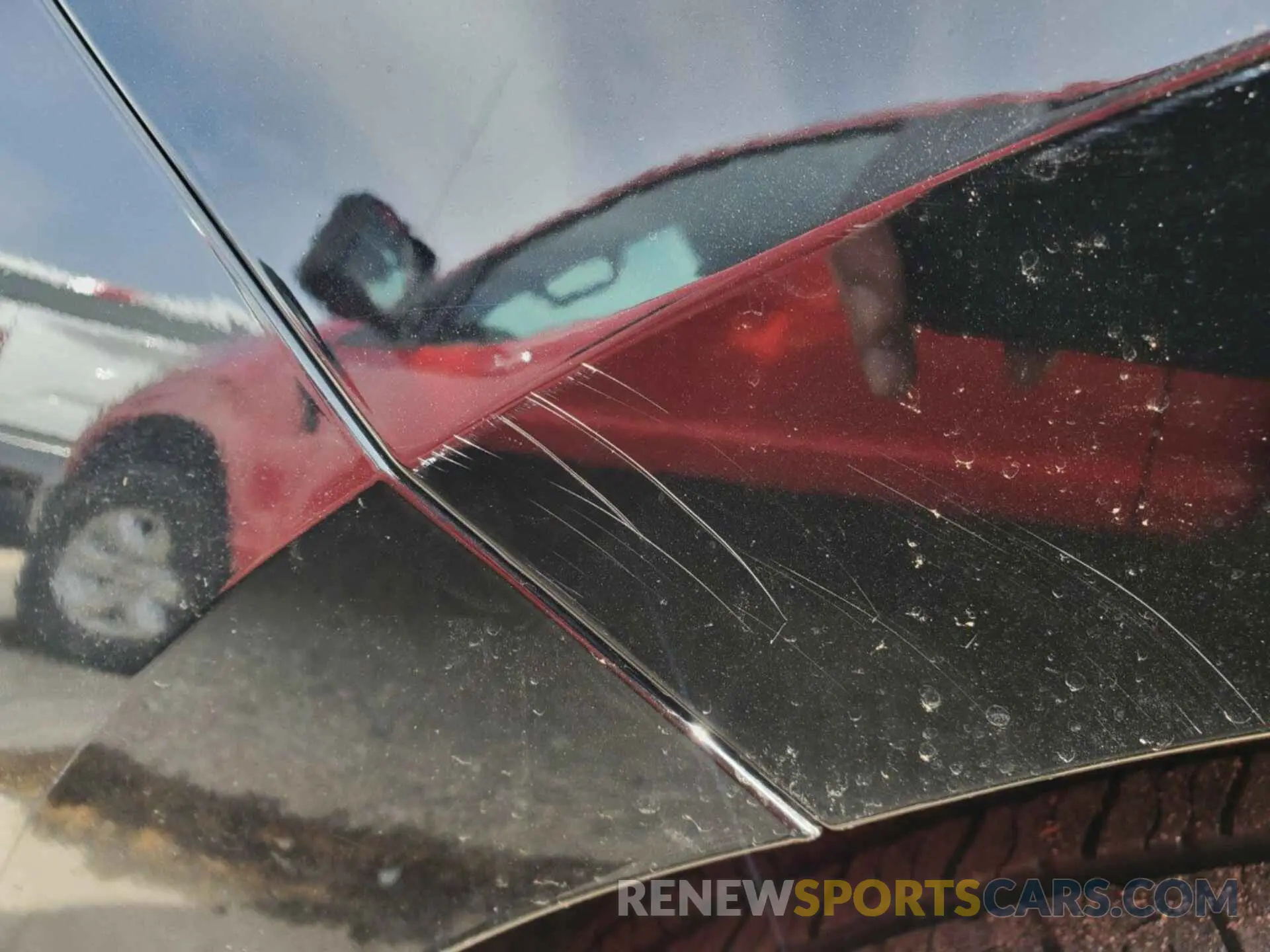 23 Photograph of a damaged car 2GNAXTEV2M6106301 CHEVROLET EQUINOX 2021