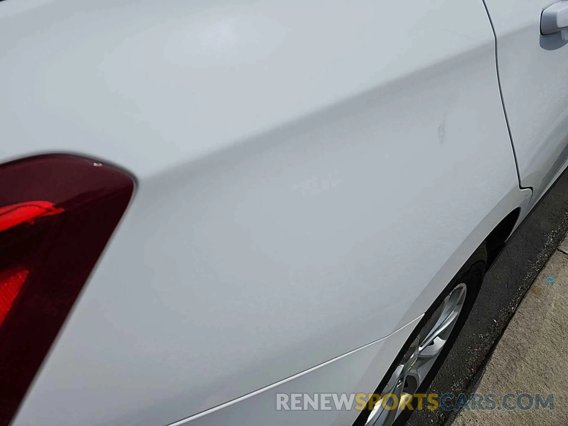 25 Photograph of a damaged car 2GNAXTEV2M6106511 CHEVROLET EQUINOX 2021