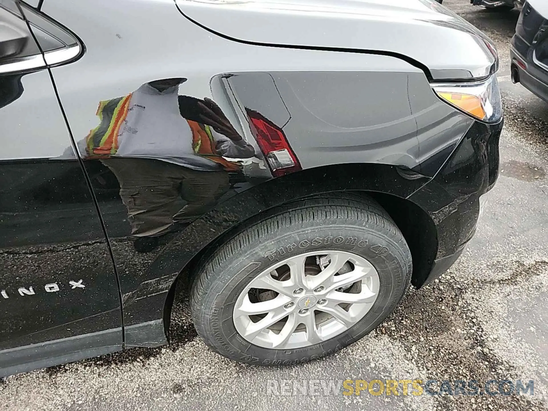 13 Photograph of a damaged car 2GNAXTEV2M6111837 CHEVROLET EQUINOX 2021