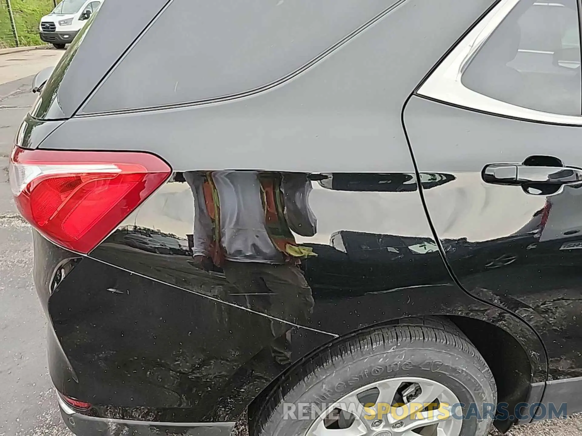 5 Photograph of a damaged car 2GNAXTEV2M6111837 CHEVROLET EQUINOX 2021
