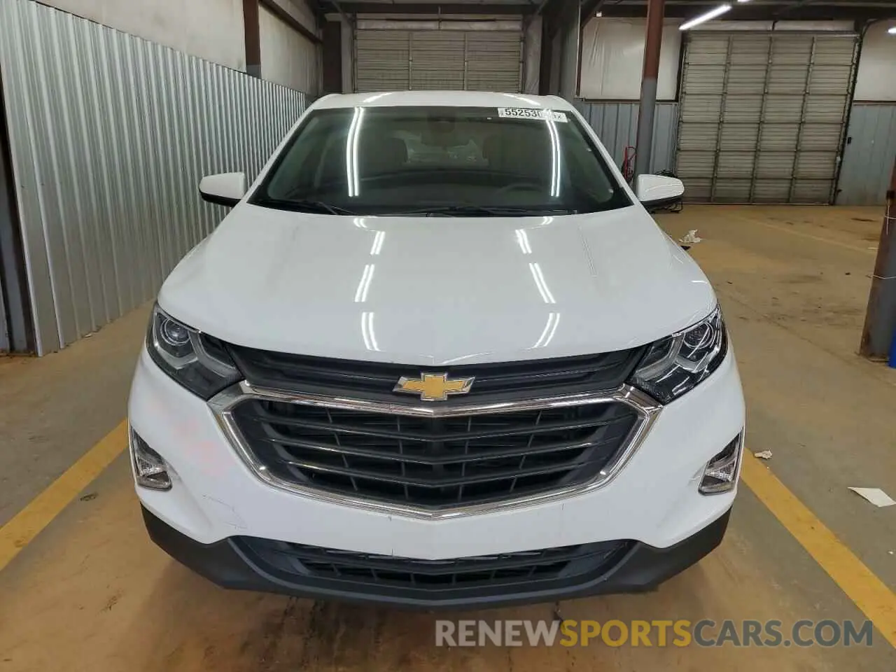 5 Photograph of a damaged car 2GNAXTEV2M6141551 CHEVROLET EQUINOX 2021