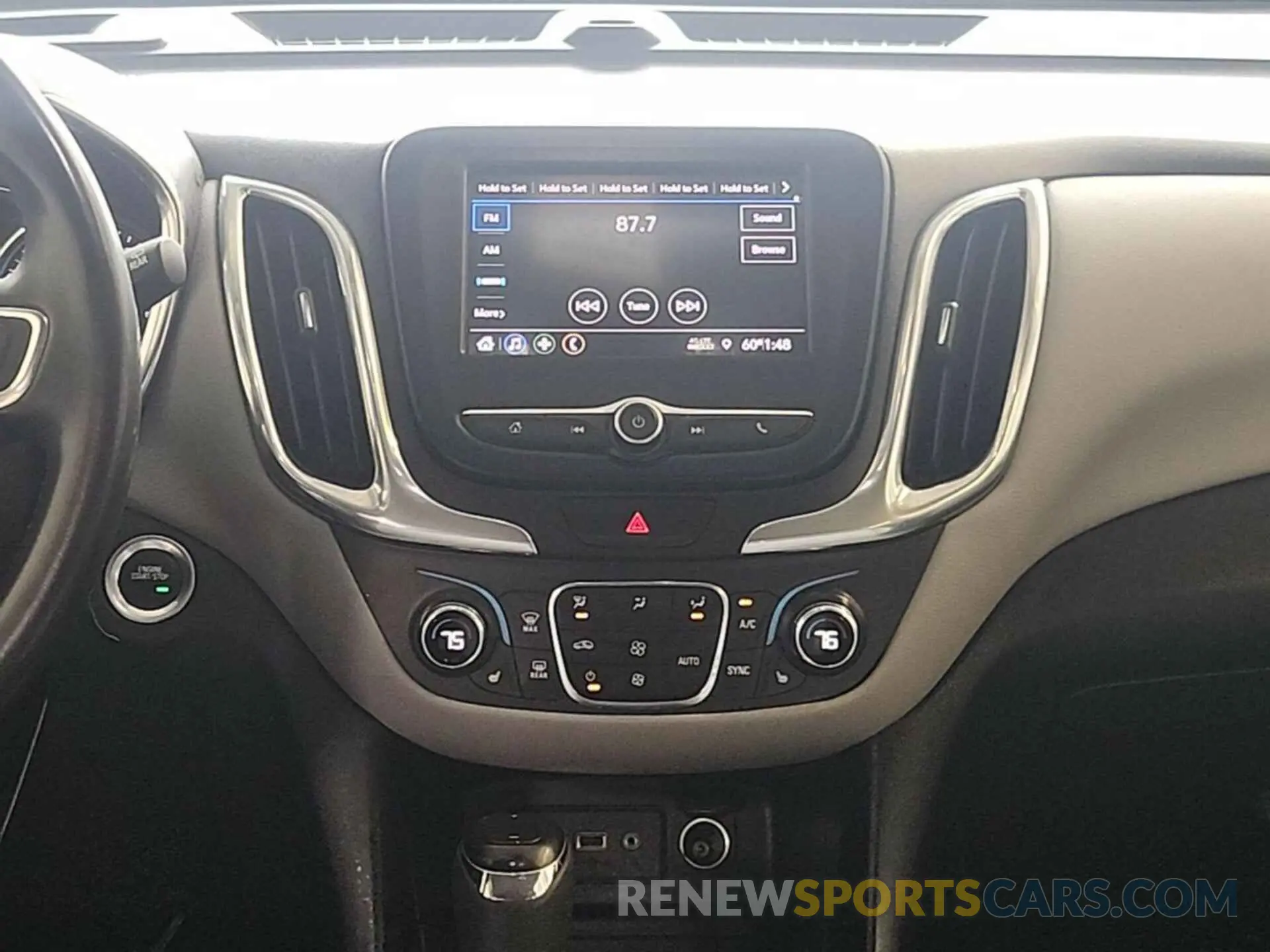 1 Photograph of a damaged car 2GNAXTEV3M6107330 CHEVROLET EQUINOX 2021