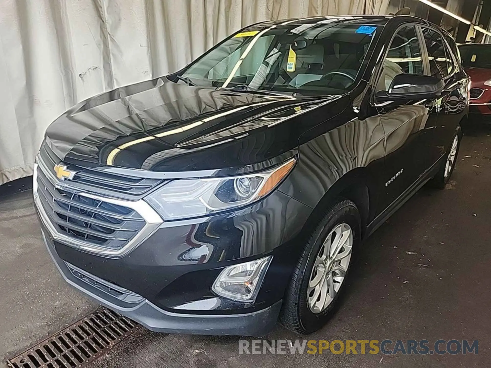 17 Photograph of a damaged car 2GNAXTEV3M6107330 CHEVROLET EQUINOX 2021