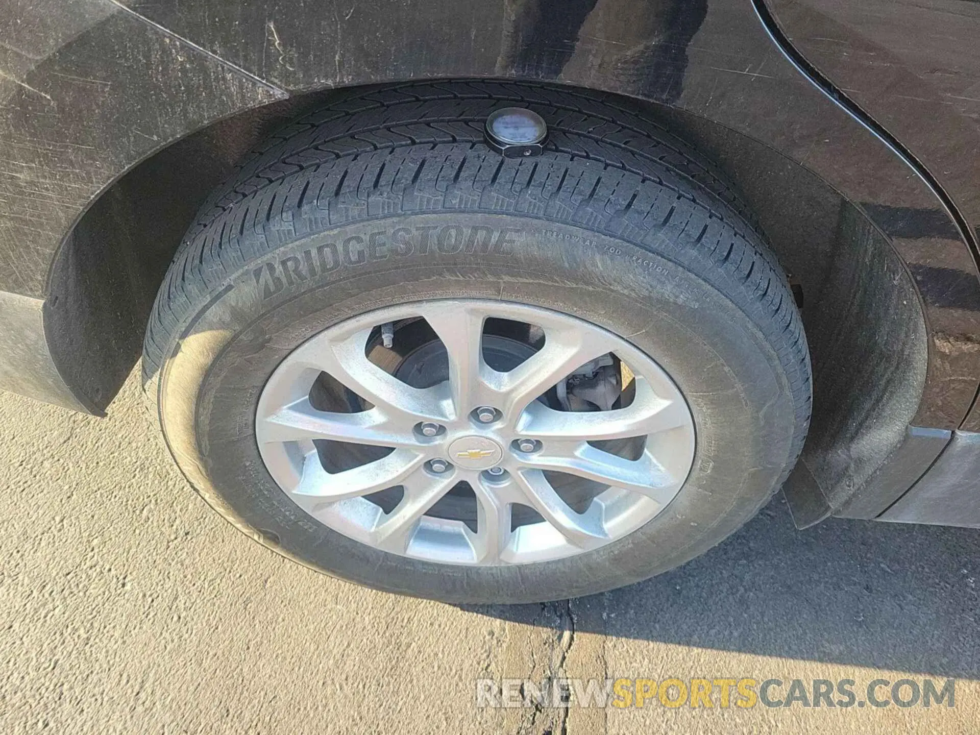 2 Photograph of a damaged car 2GNAXTEV3M6107330 CHEVROLET EQUINOX 2021