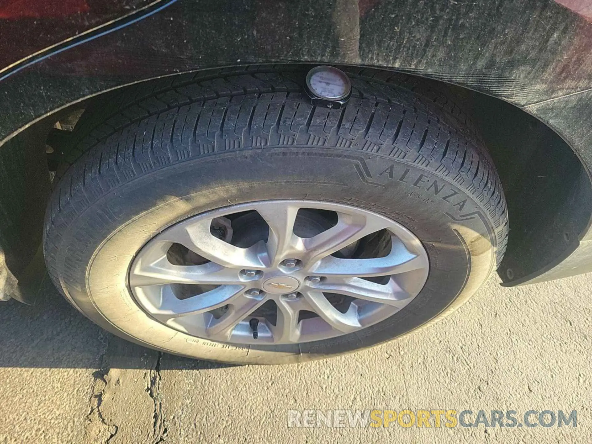 22 Photograph of a damaged car 2GNAXTEV3M6107330 CHEVROLET EQUINOX 2021