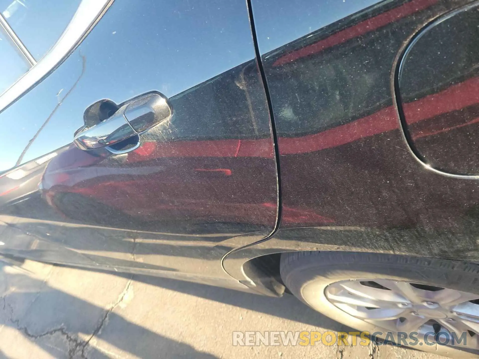 31 Photograph of a damaged car 2GNAXTEV3M6107330 CHEVROLET EQUINOX 2021