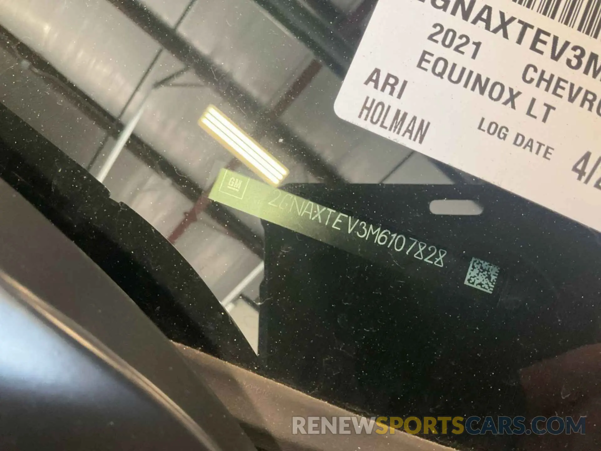 13 Photograph of a damaged car 2GNAXTEV3M6107828 CHEVROLET EQUINOX 2021