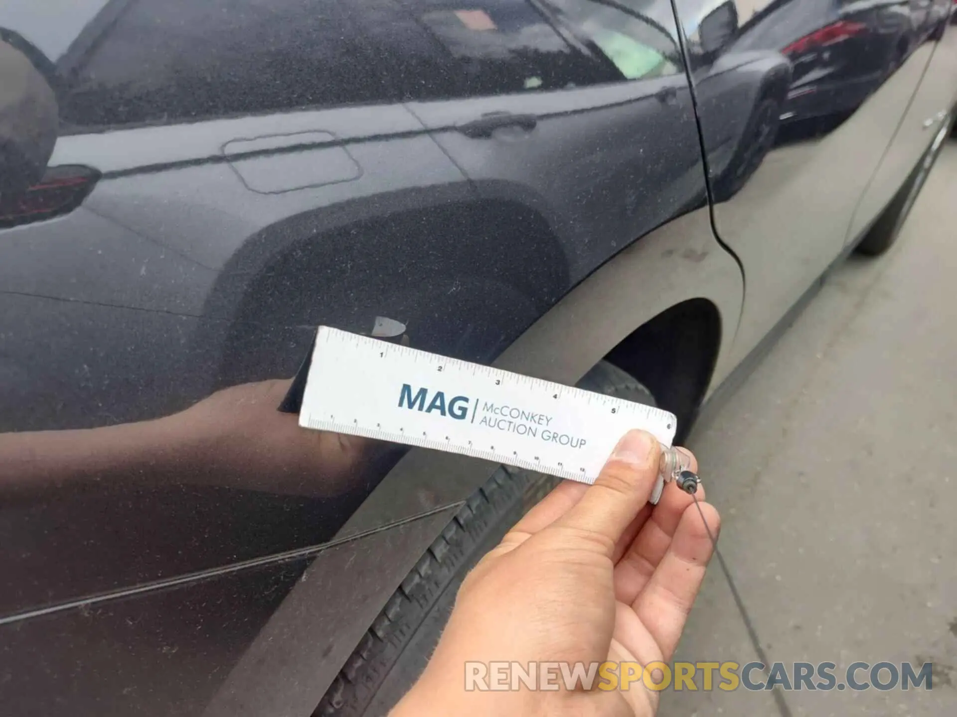 10 Photograph of a damaged car 2GNAXTEV3M6148931 CHEVROLET EQUINOX 2021