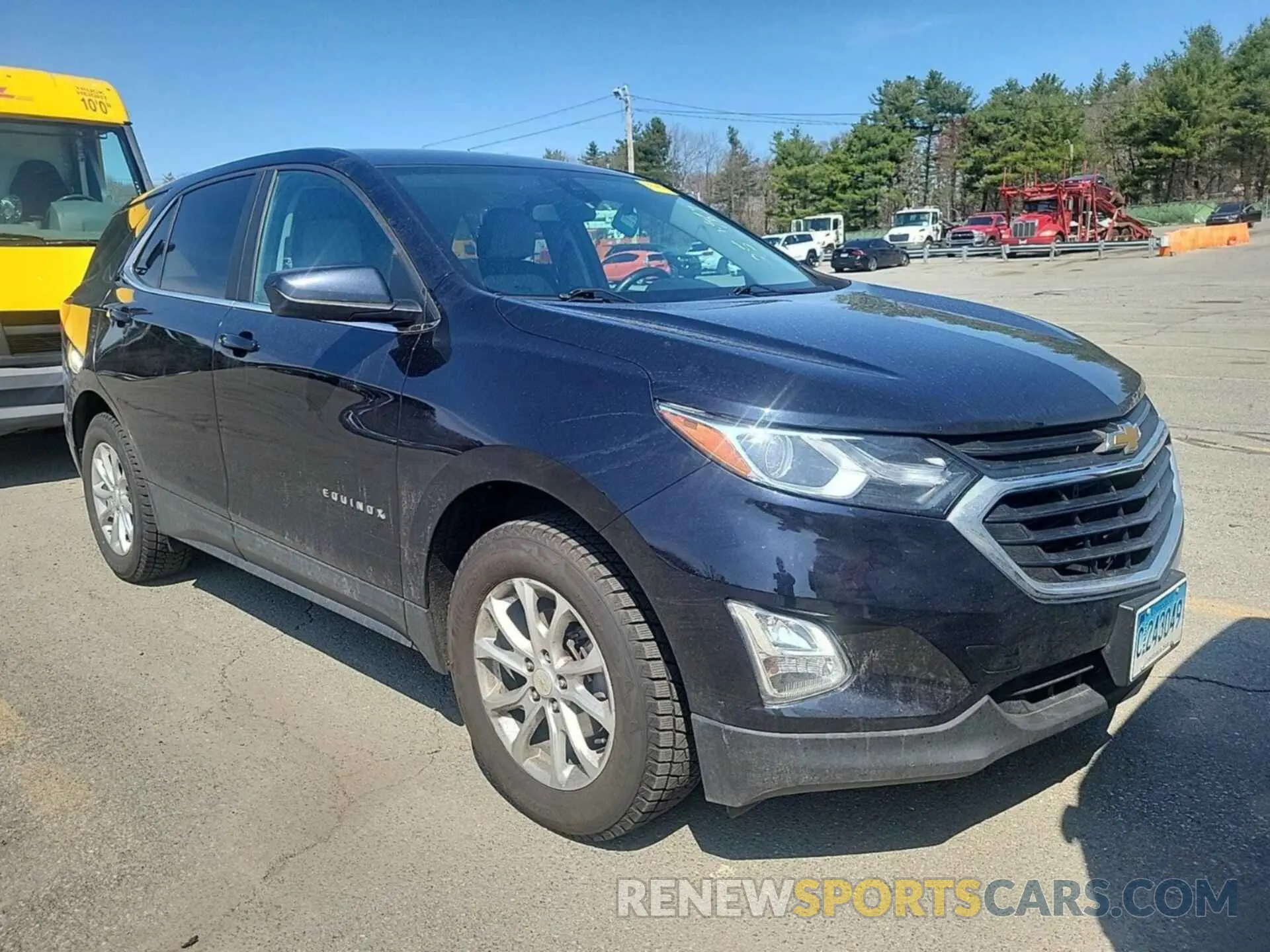 10 Photograph of a damaged car 2GNAXTEV6M6105894 CHEVROLET EQUINOX 2021