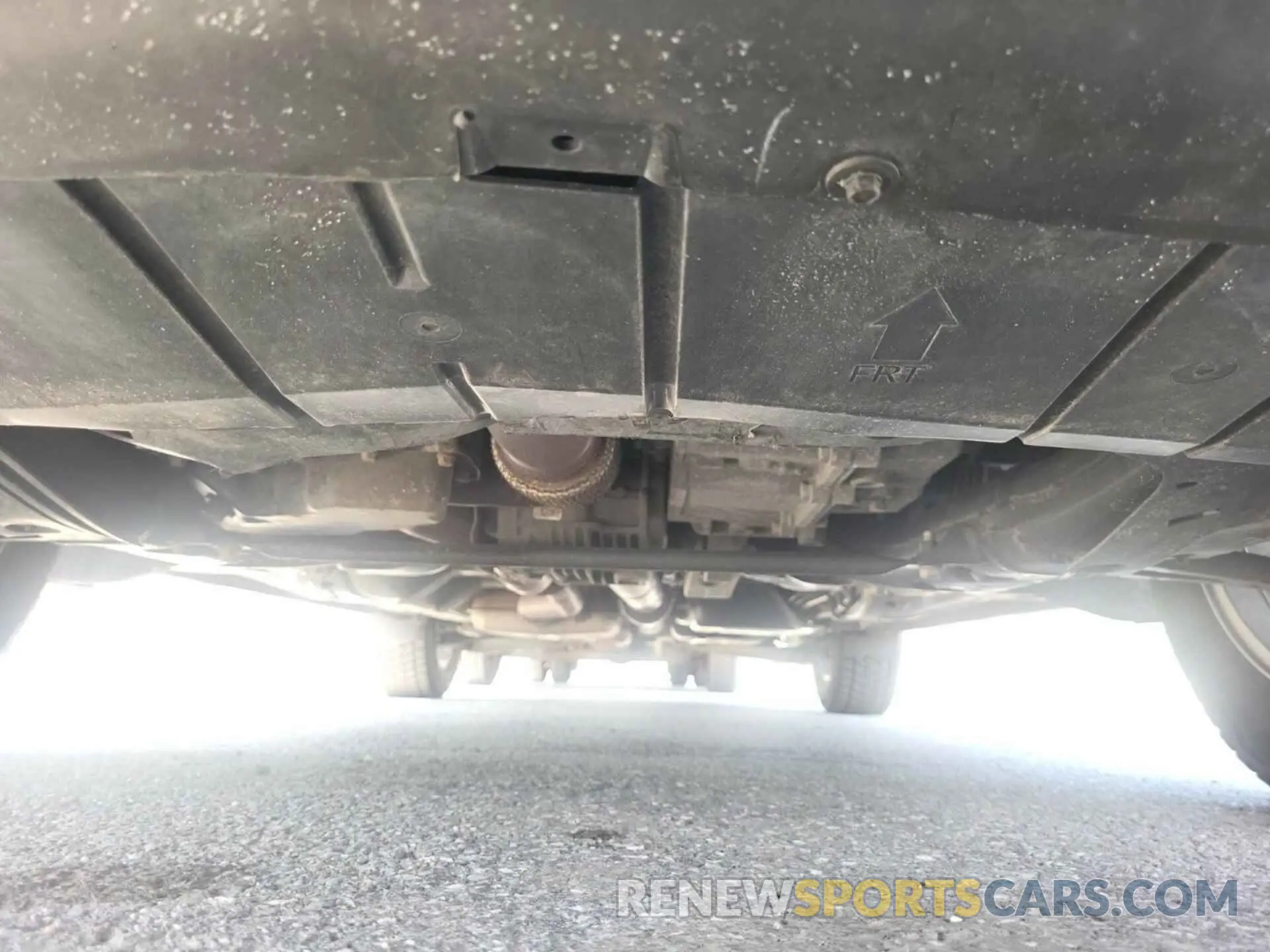 16 Photograph of a damaged car 2GNAXTEV6M6105894 CHEVROLET EQUINOX 2021