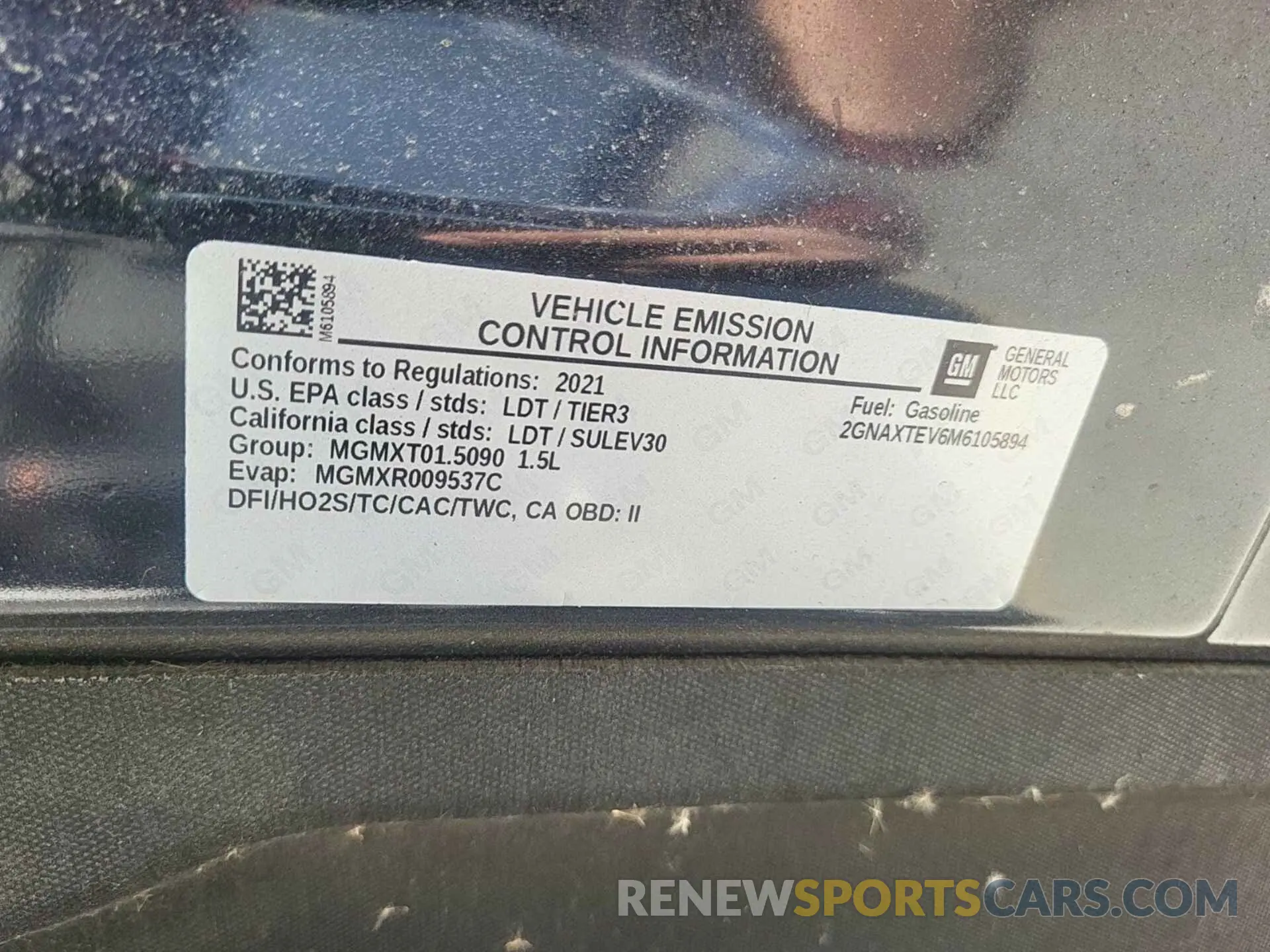 8 Photograph of a damaged car 2GNAXTEV6M6105894 CHEVROLET EQUINOX 2021