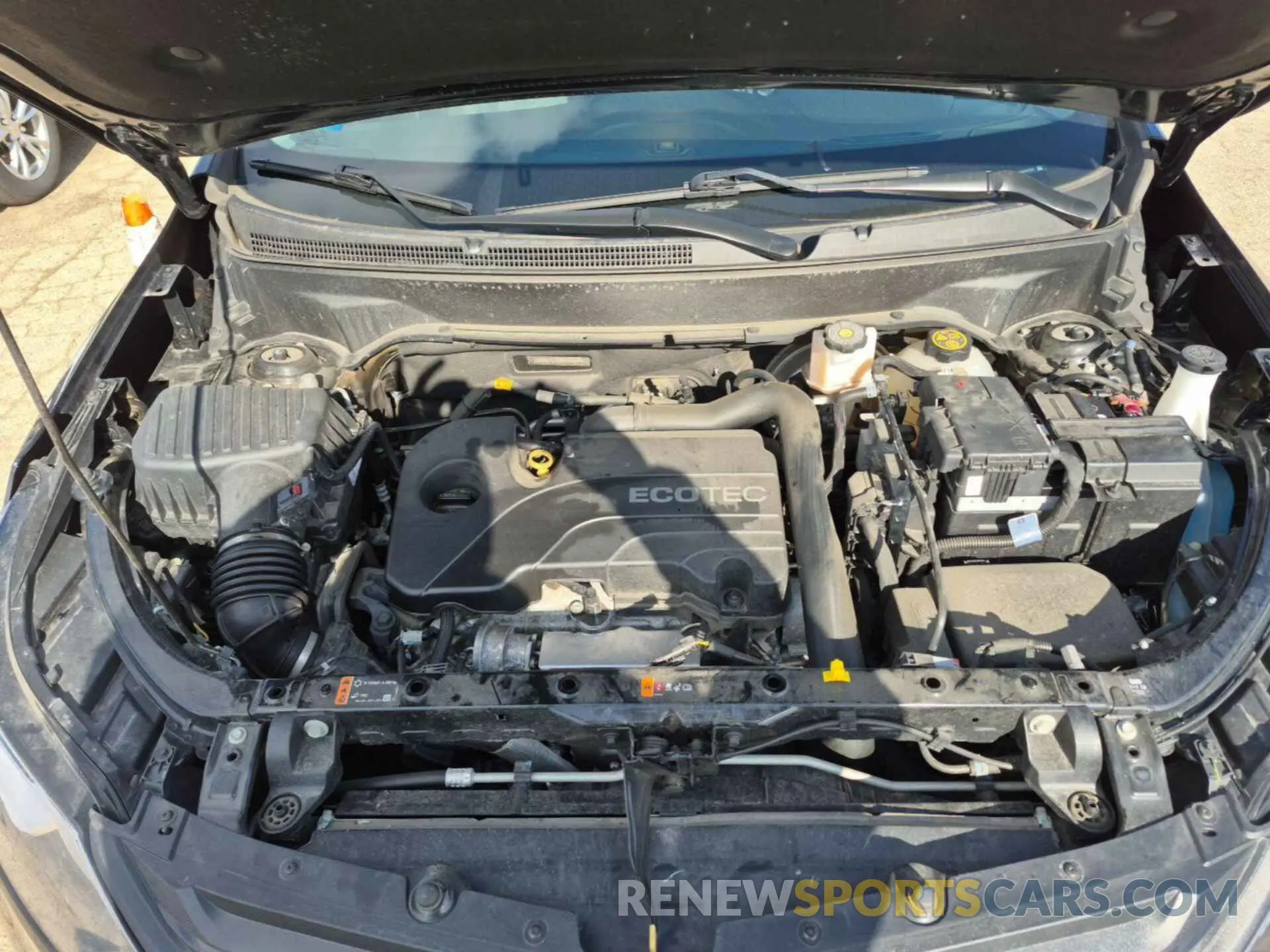 10 Photograph of a damaged car 2GNAXTEV6M6106236 CHEVROLET EQUINOX 2021