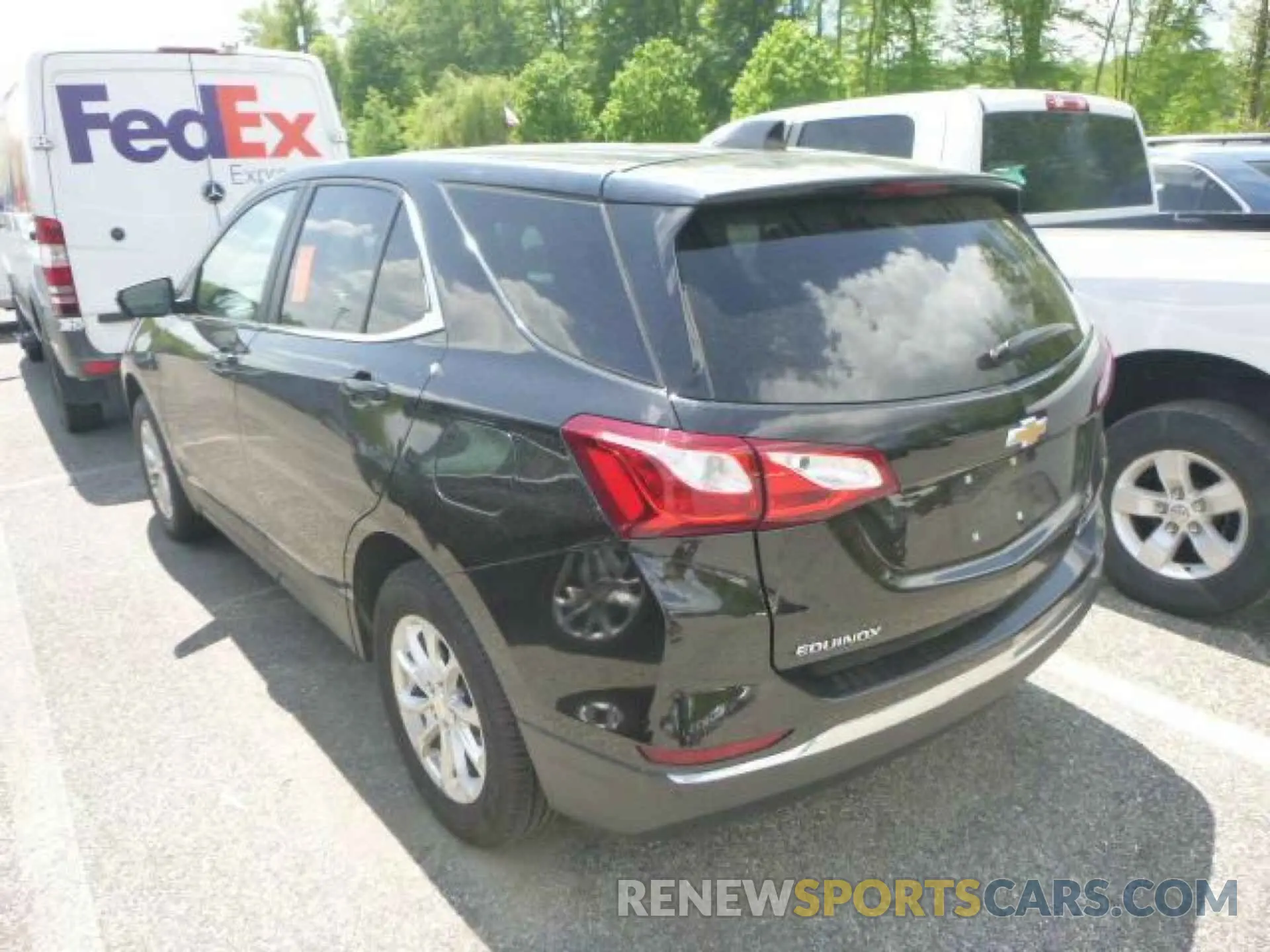 5 Photograph of a damaged car 2GNAXTEV6M6108505 CHEVROLET EQUINOX 2021