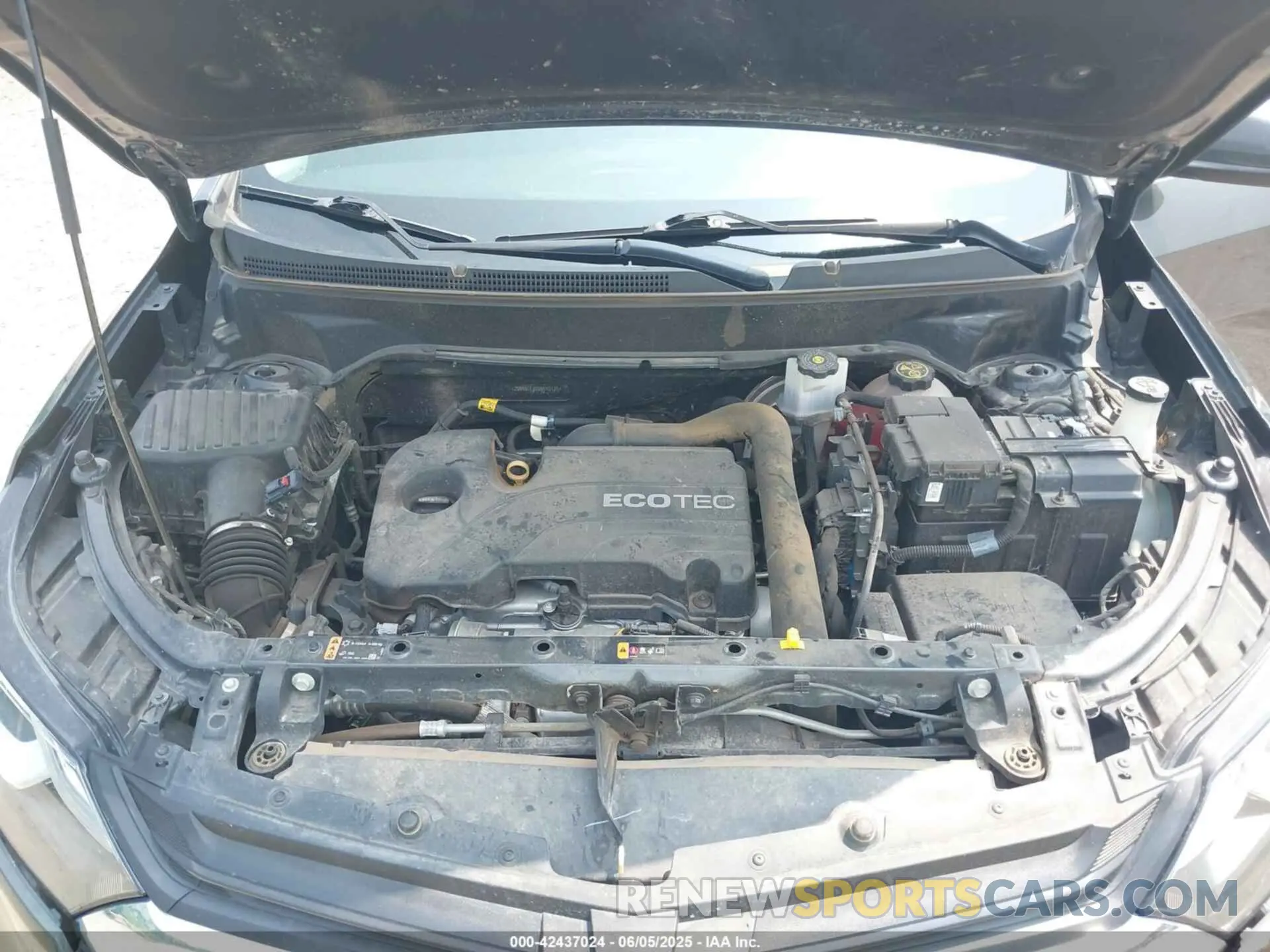10 Photograph of a damaged car 2GNAXTEV6M6140175 CHEVROLET EQUINOX 2021