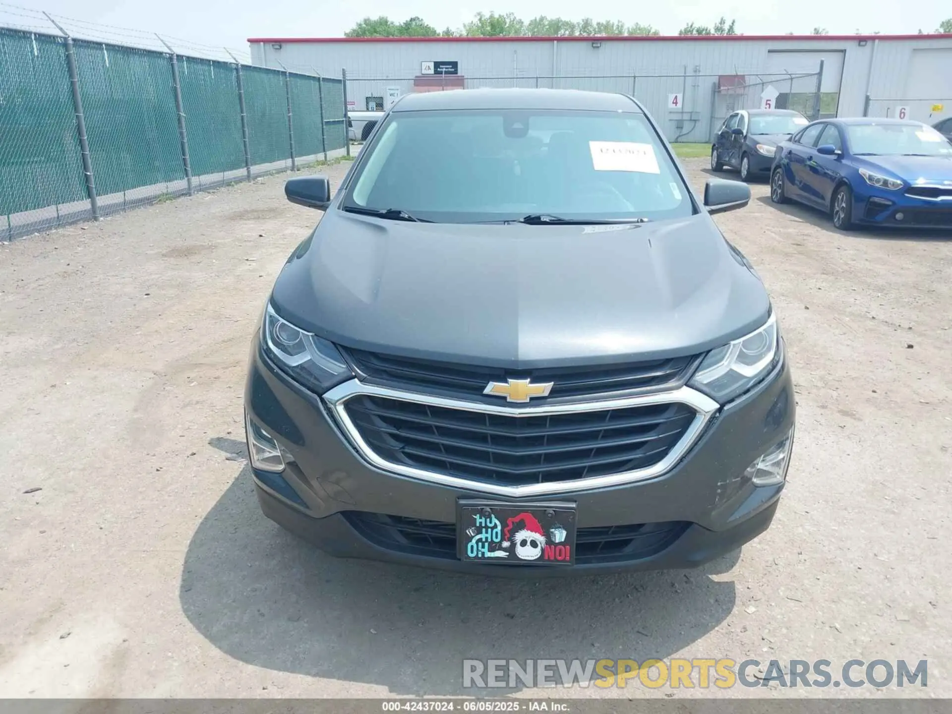 12 Photograph of a damaged car 2GNAXTEV6M6140175 CHEVROLET EQUINOX 2021
