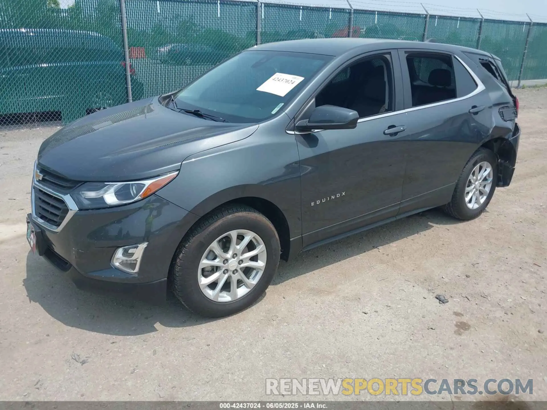 2 Photograph of a damaged car 2GNAXTEV6M6140175 CHEVROLET EQUINOX 2021