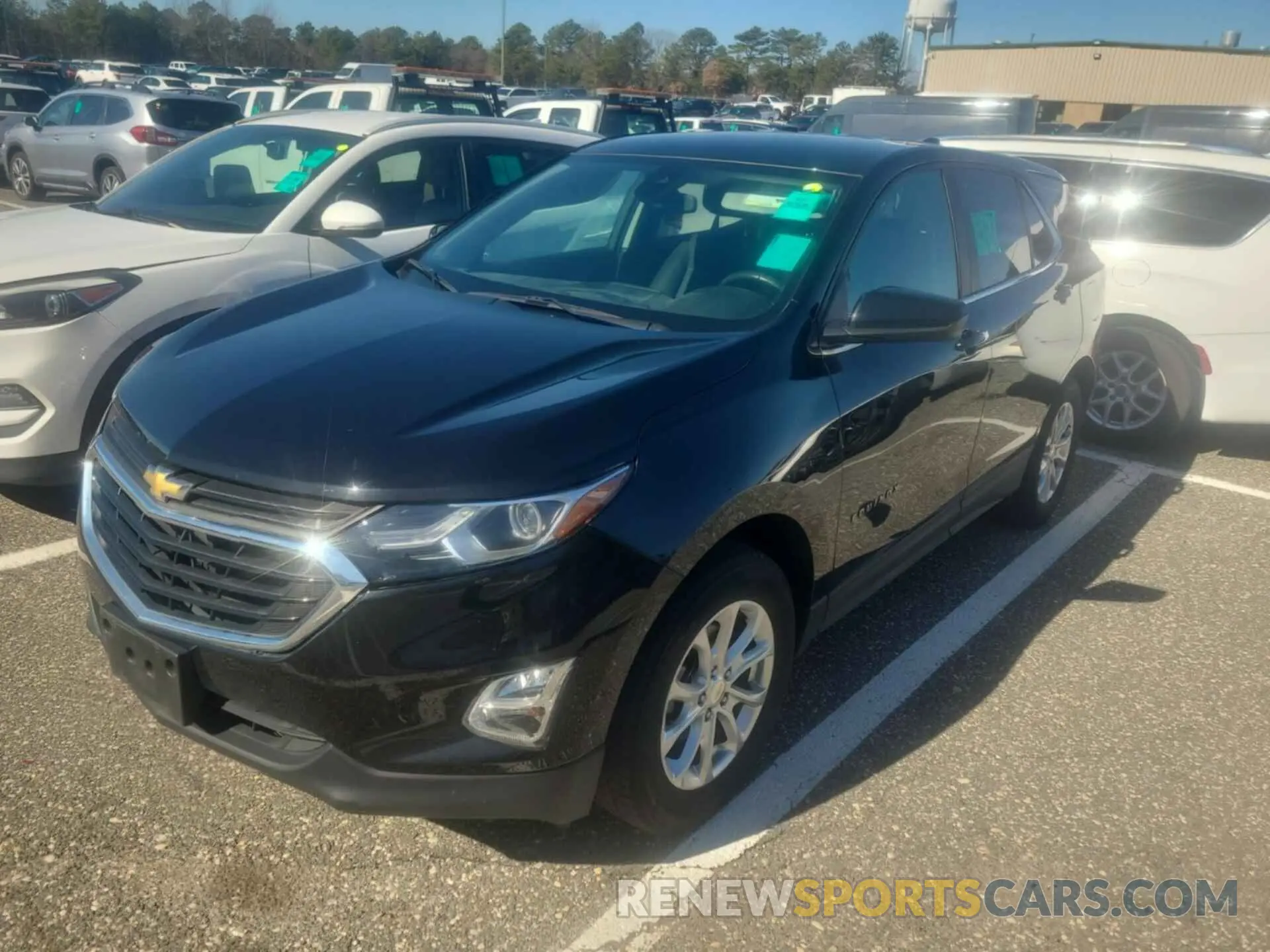 5 Photograph of a damaged car 2GNAXTEV7M6114488 CHEVROLET EQUINOX 2021