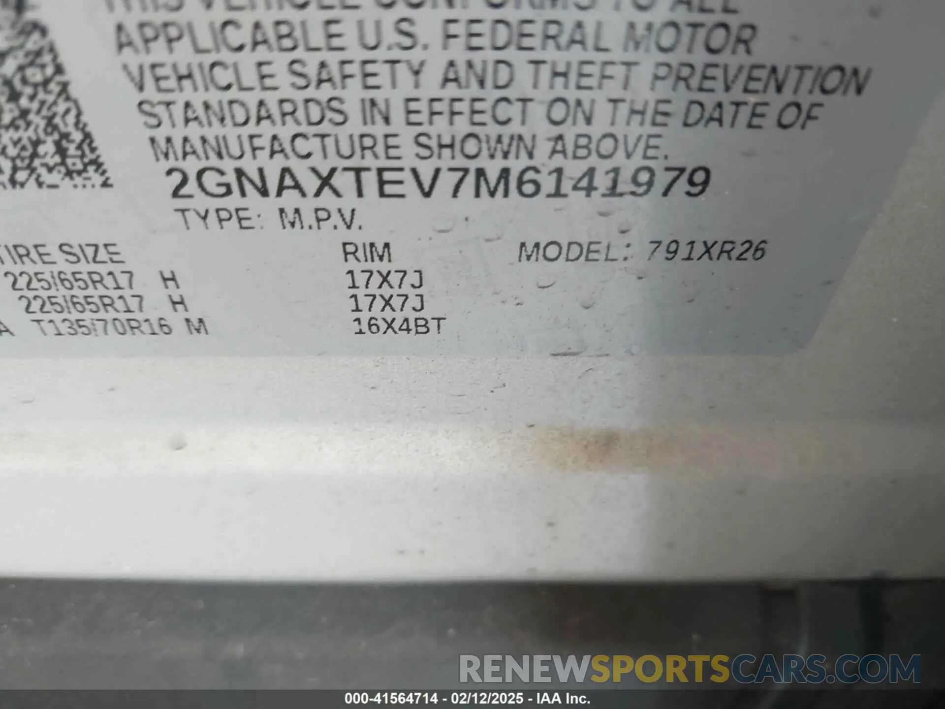 9 Photograph of a damaged car 2GNAXTEV7M6141979 CHEVROLET EQUINOX 2021