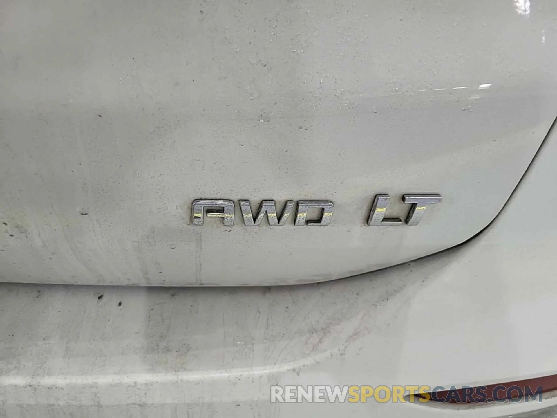 10 Photograph of a damaged car 2GNAXTEV7M6160144 CHEVROLET EQUINOX 2021