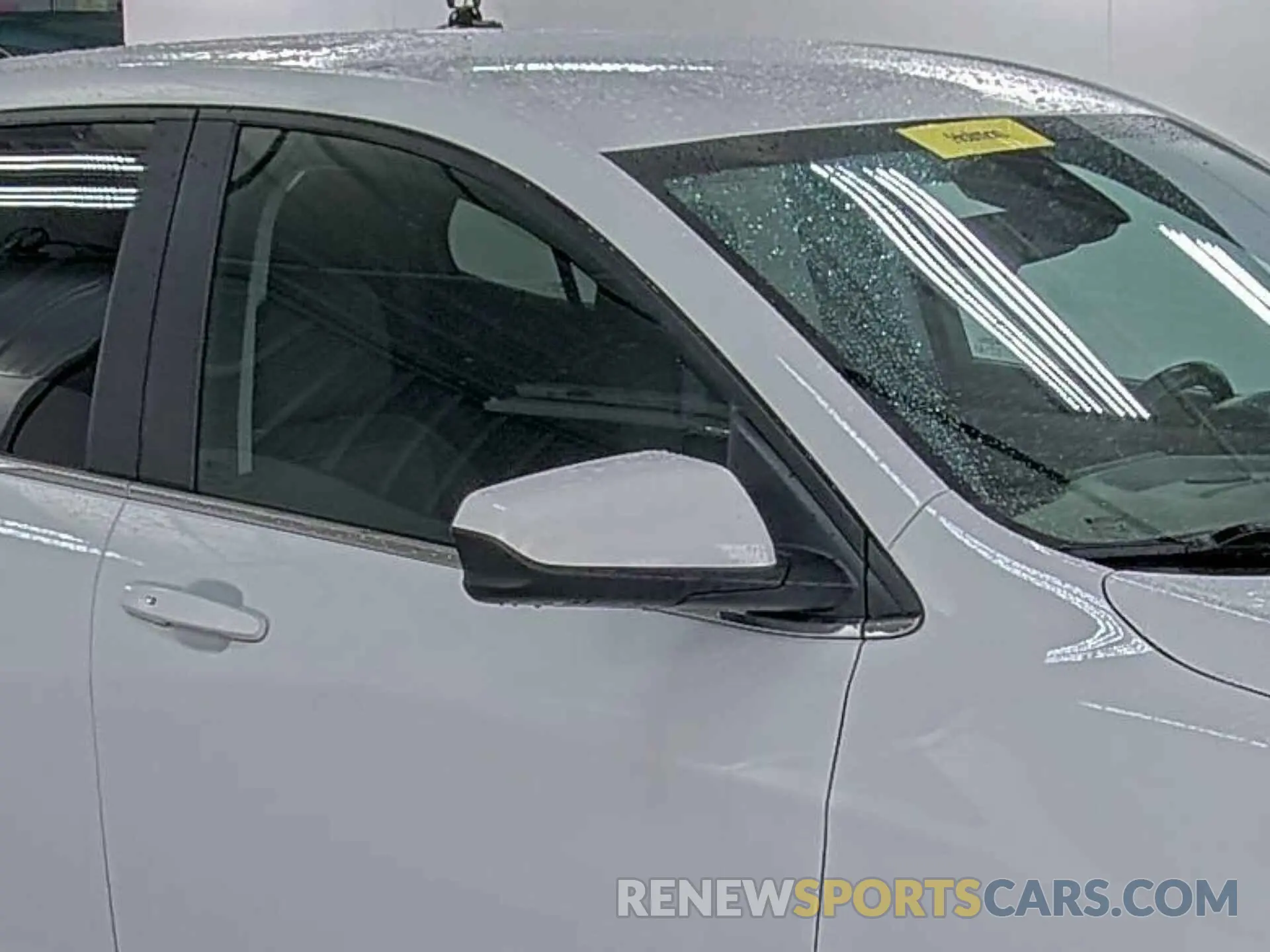 30 Photograph of a damaged car 2GNAXTEV7M6160144 CHEVROLET EQUINOX 2021