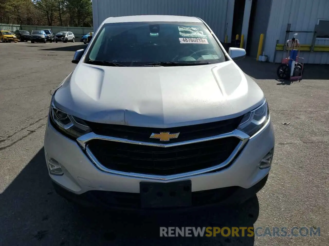 5 Photograph of a damaged car 2GNAXTEV7M6162556 CHEVROLET EQUINOX 2021