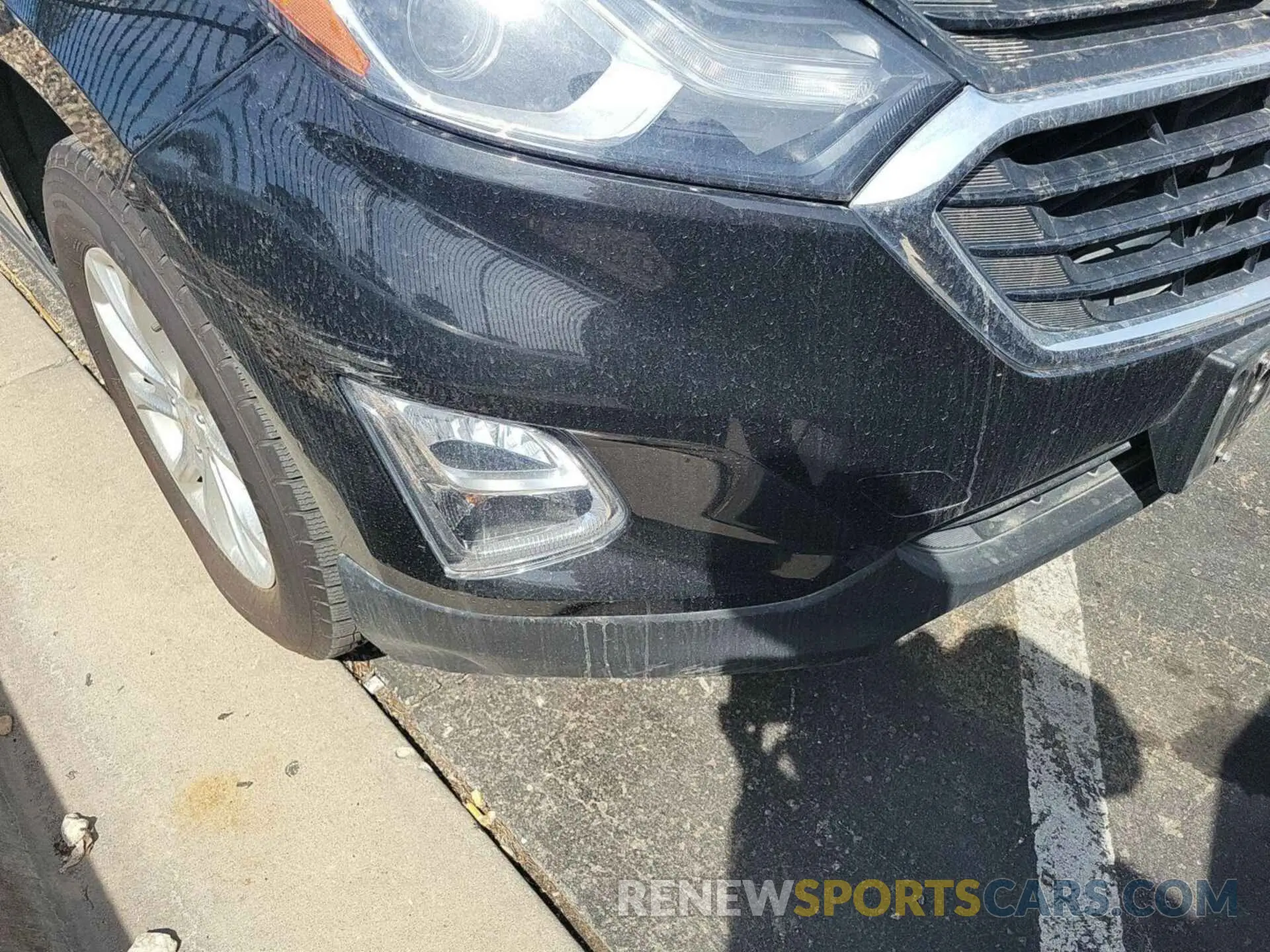24 Photograph of a damaged car 2GNAXTEV8M6104696 CHEVROLET EQUINOX 2021