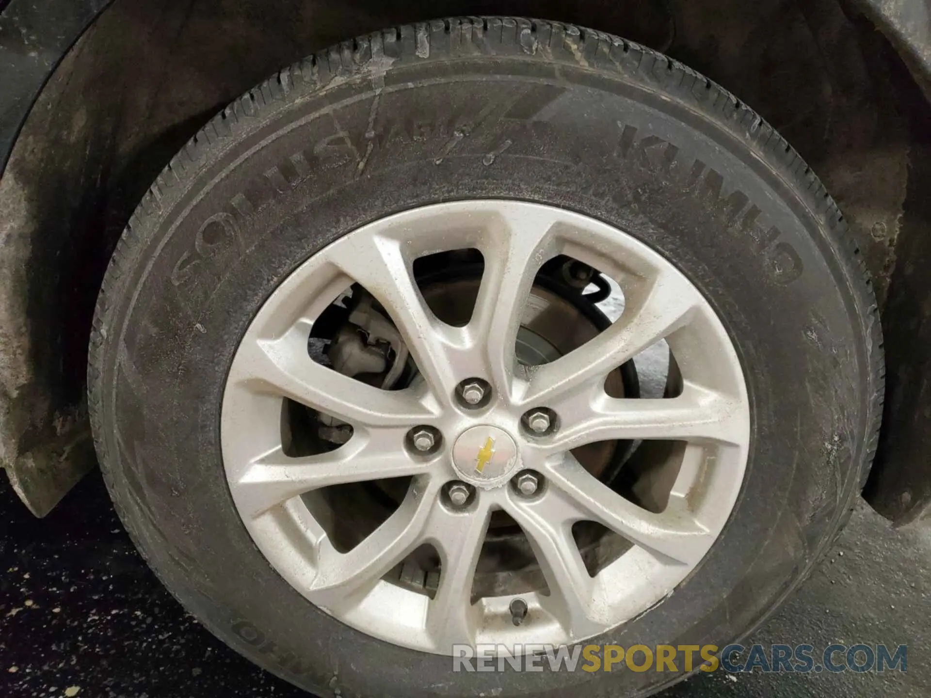22 Photograph of a damaged car 2GNAXTEV8M6104956 CHEVROLET EQUINOX 2021