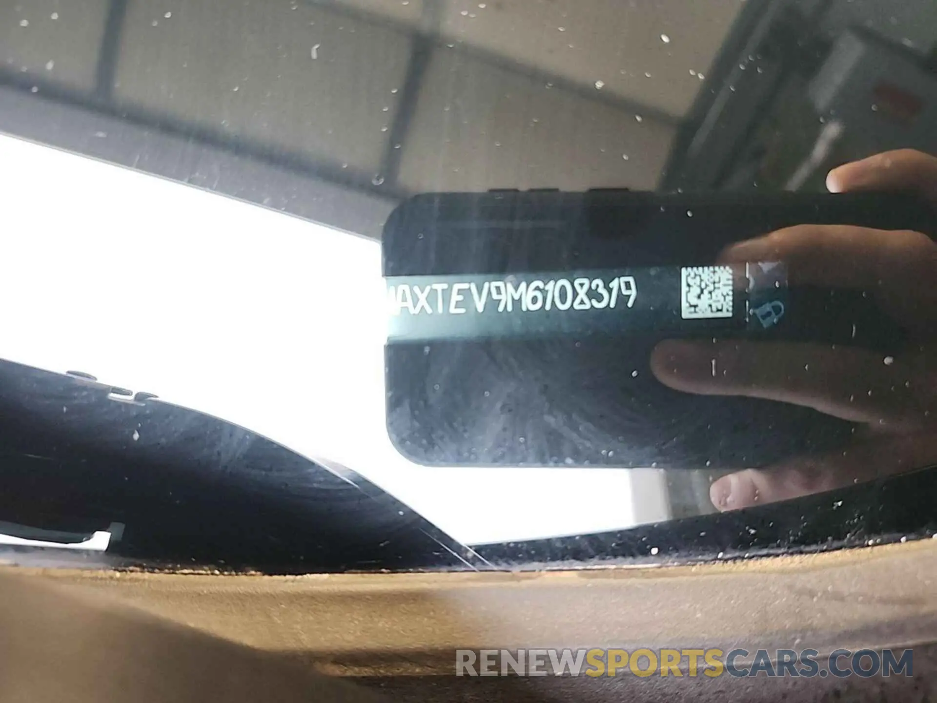 2 Photograph of a damaged car 2GNAXTEV9M6108319 CHEVROLET EQUINOX 2021
