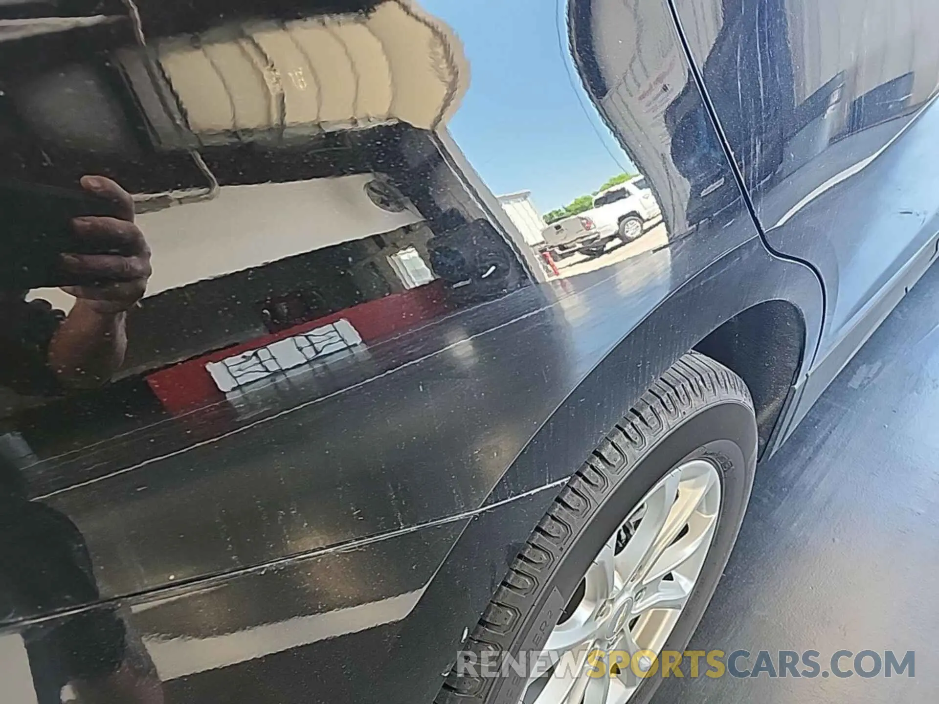 6 Photograph of a damaged car 2GNAXTEV9M6108319 CHEVROLET EQUINOX 2021