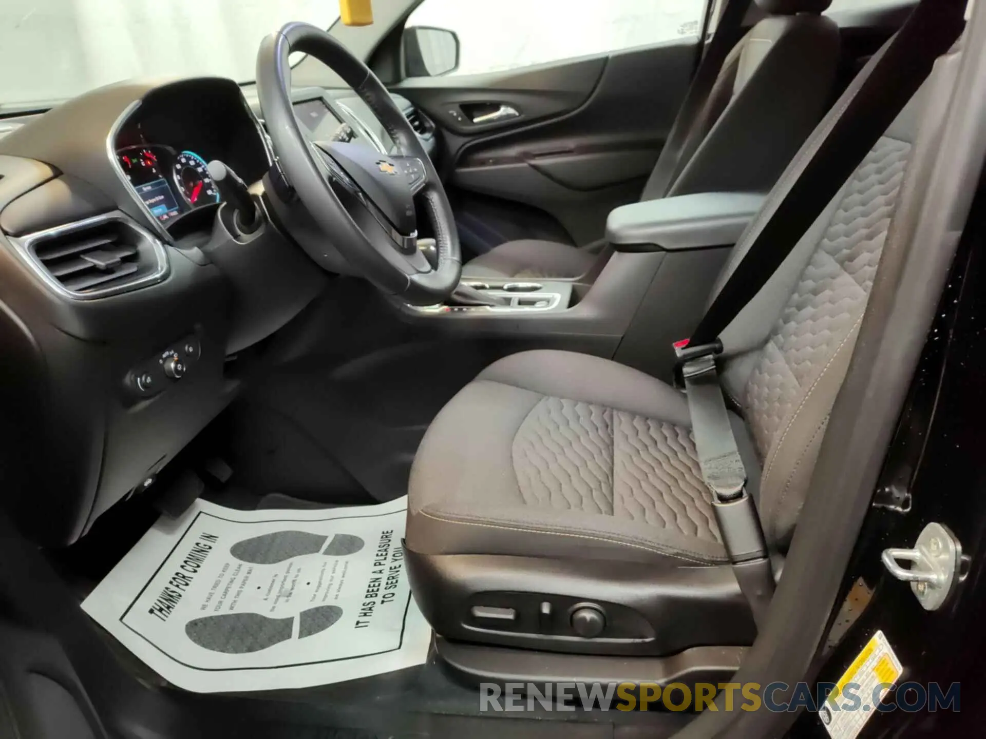 11 Photograph of a damaged car 2GNAXTEV9M6148478 CHEVROLET EQUINOX 2021