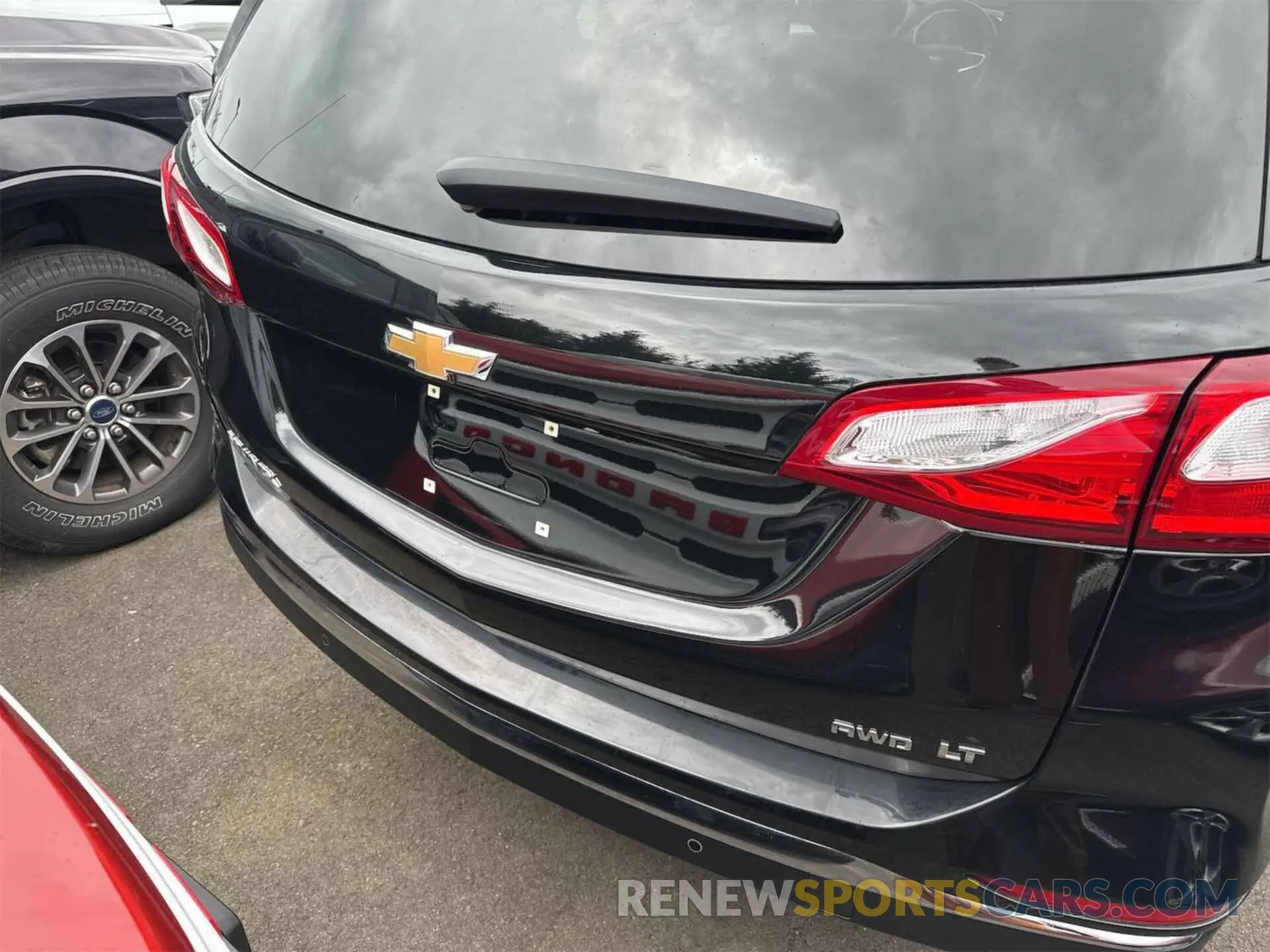 6 Photograph of a damaged car 2GNAXTEV9M6148478 CHEVROLET EQUINOX 2021