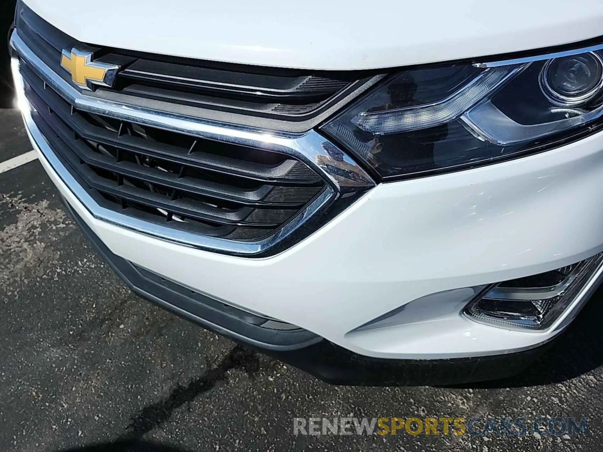 4 Photograph of a damaged car 2GNAXTEVXM6103999 CHEVROLET EQUINOX 2021
