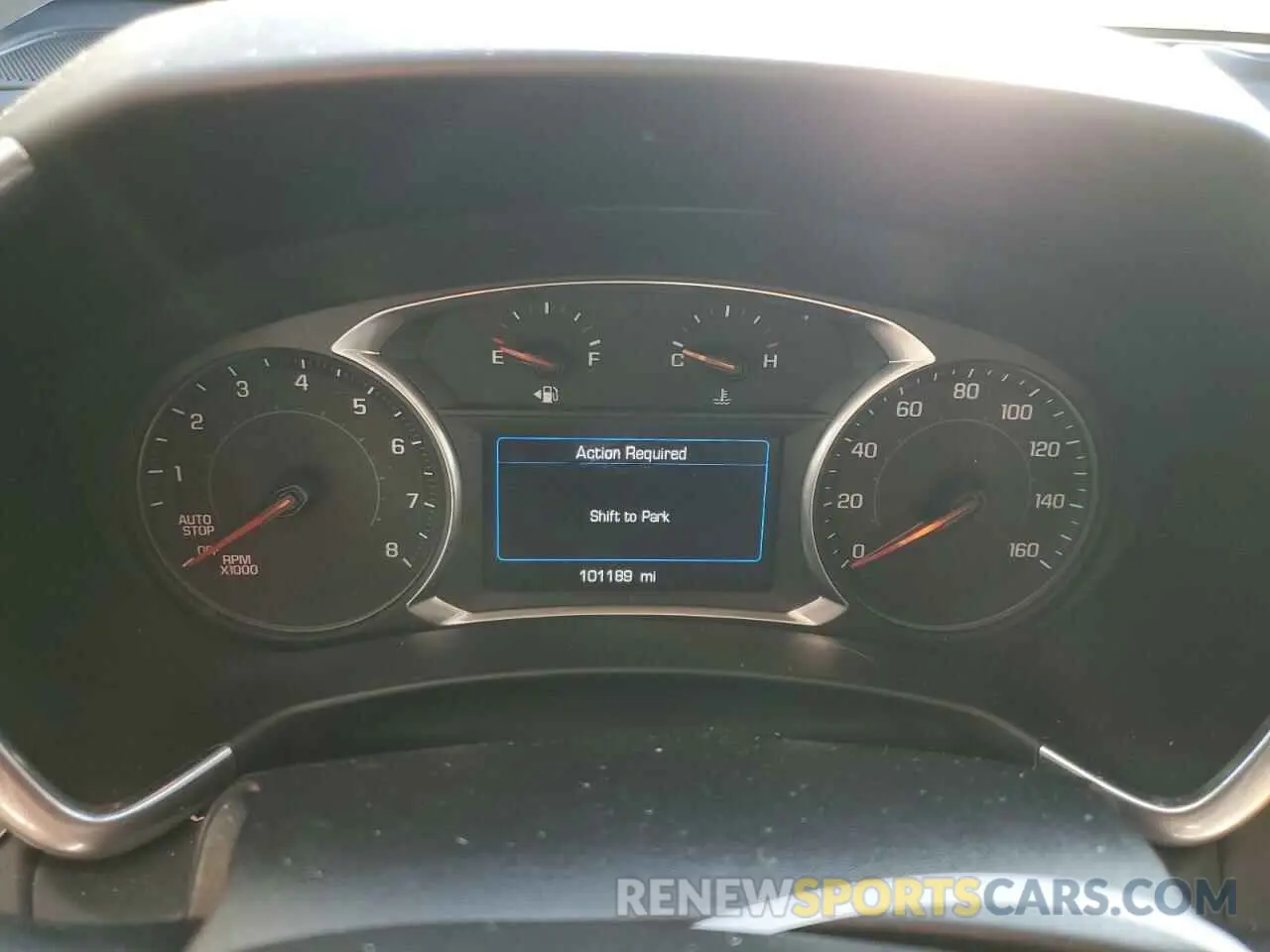 9 Photograph of a damaged car 2GNAXTEVXM6141684 CHEVROLET EQUINOX 2021
