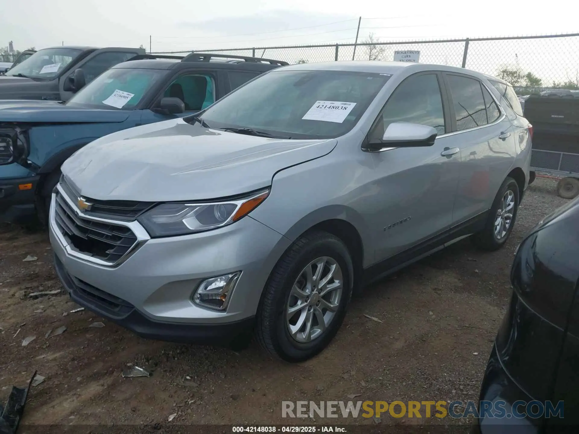 2 Photograph of a damaged car 2GNAXTEVXM6160834 CHEVROLET EQUINOX 2021