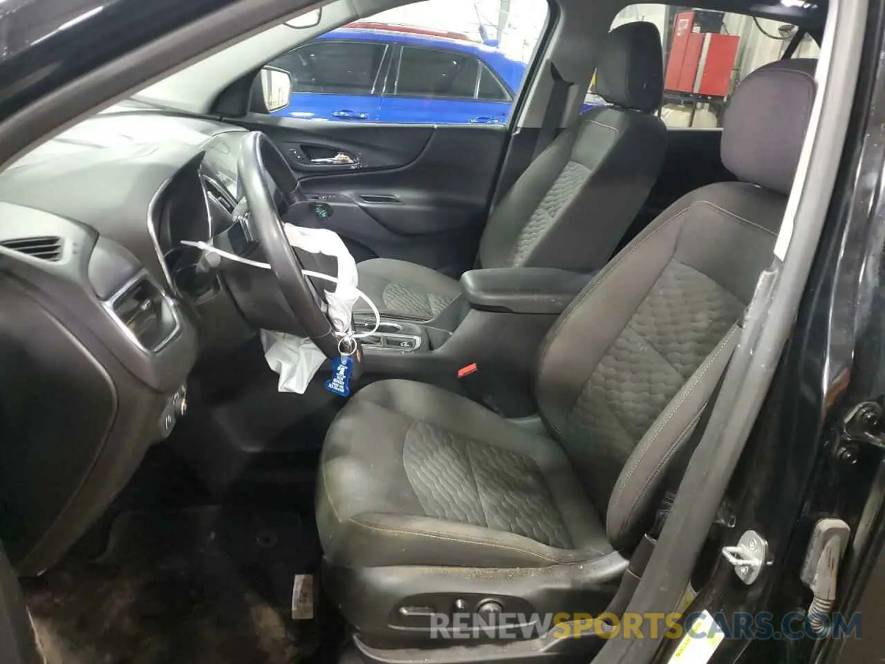 7 Photograph of a damaged car 2GNAXUEV1M6120678 CHEVROLET EQUINOX 2021