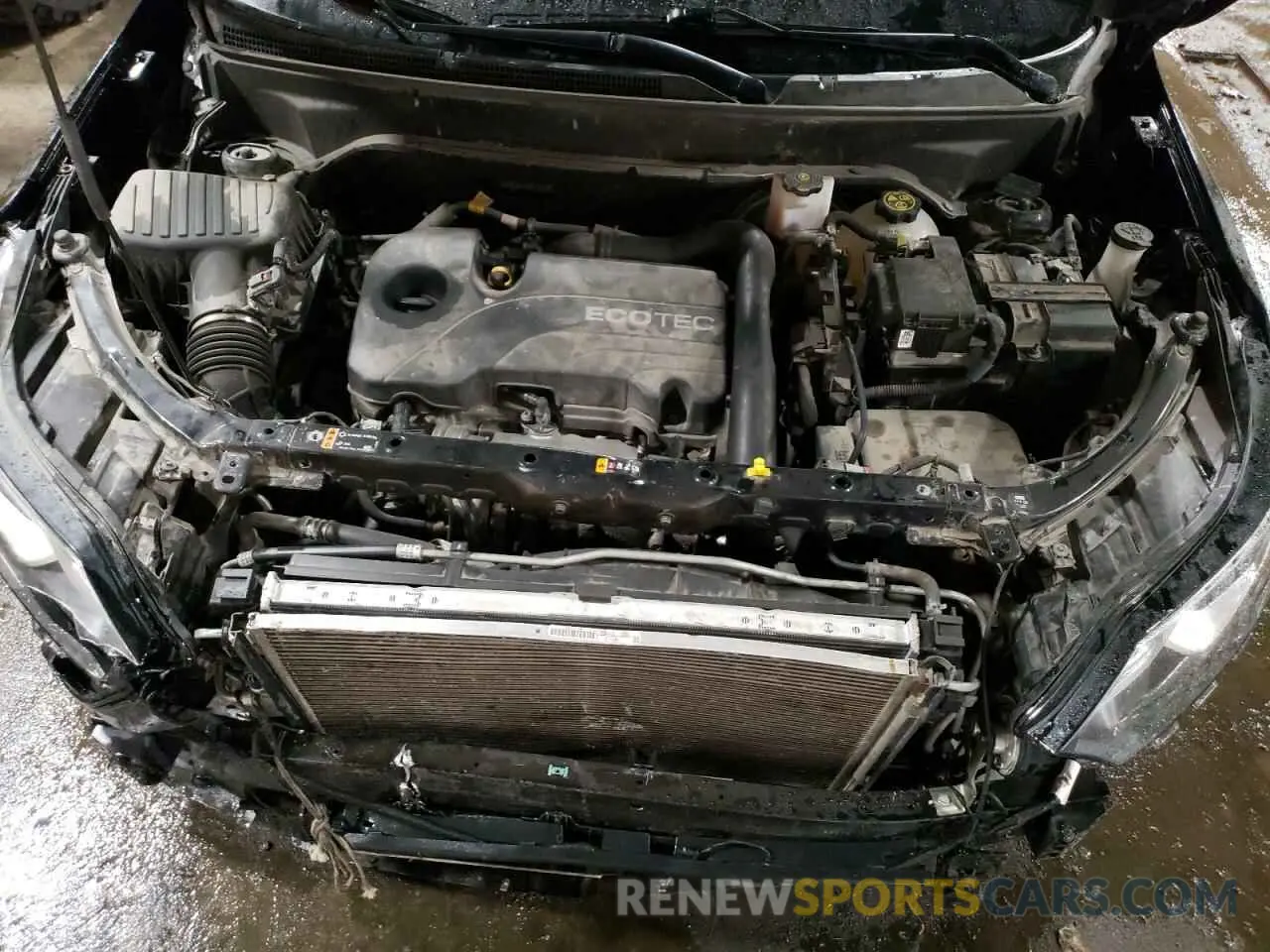 12 Photograph of a damaged car 2GNAXUEV2M6122360 CHEVROLET EQUINOX 2021