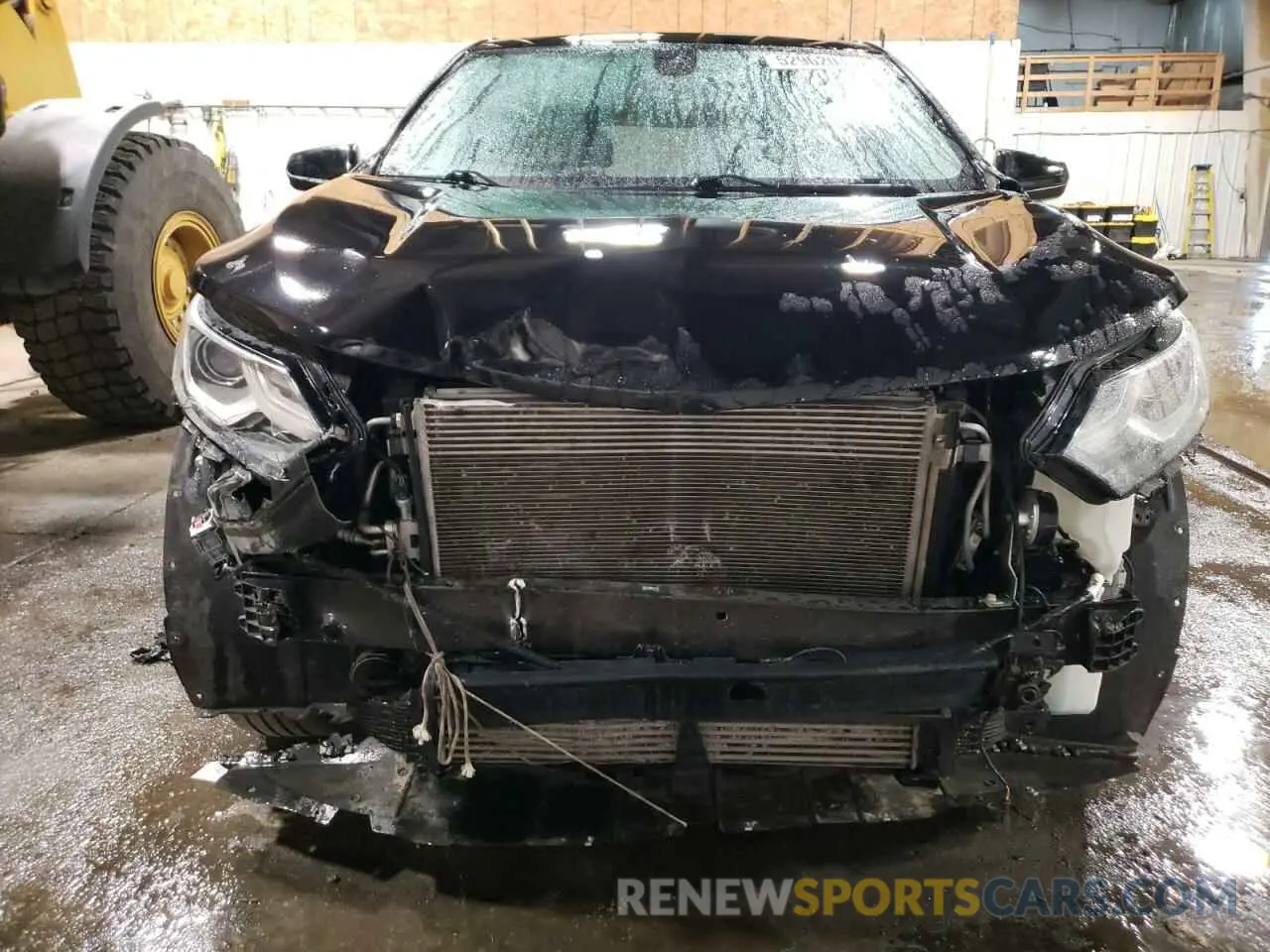 5 Photograph of a damaged car 2GNAXUEV2M6122360 CHEVROLET EQUINOX 2021