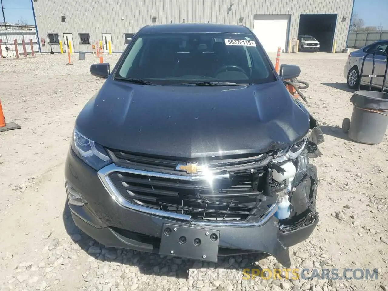 5 Photograph of a damaged car 2GNAXUEV4M6131755 CHEVROLET EQUINOX 2021