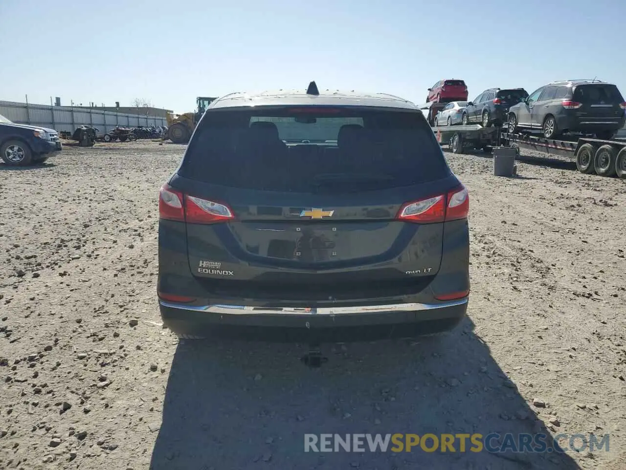 6 Photograph of a damaged car 2GNAXUEV4M6131755 CHEVROLET EQUINOX 2021