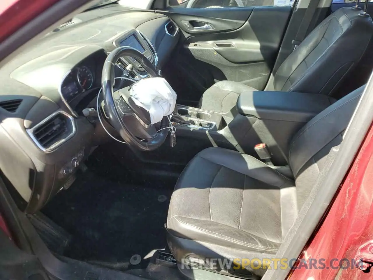 7 Photograph of a damaged car 2GNAXUEV4M6148040 CHEVROLET EQUINOX 2021